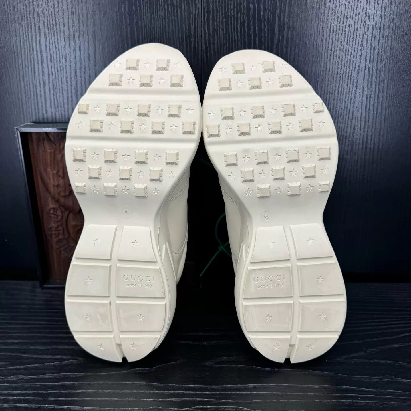 Gucci Gucci Rhyton Bat Sneakers US10 EU44 Worn Once Size US 10 / EU 43 - 8 Thumbnail