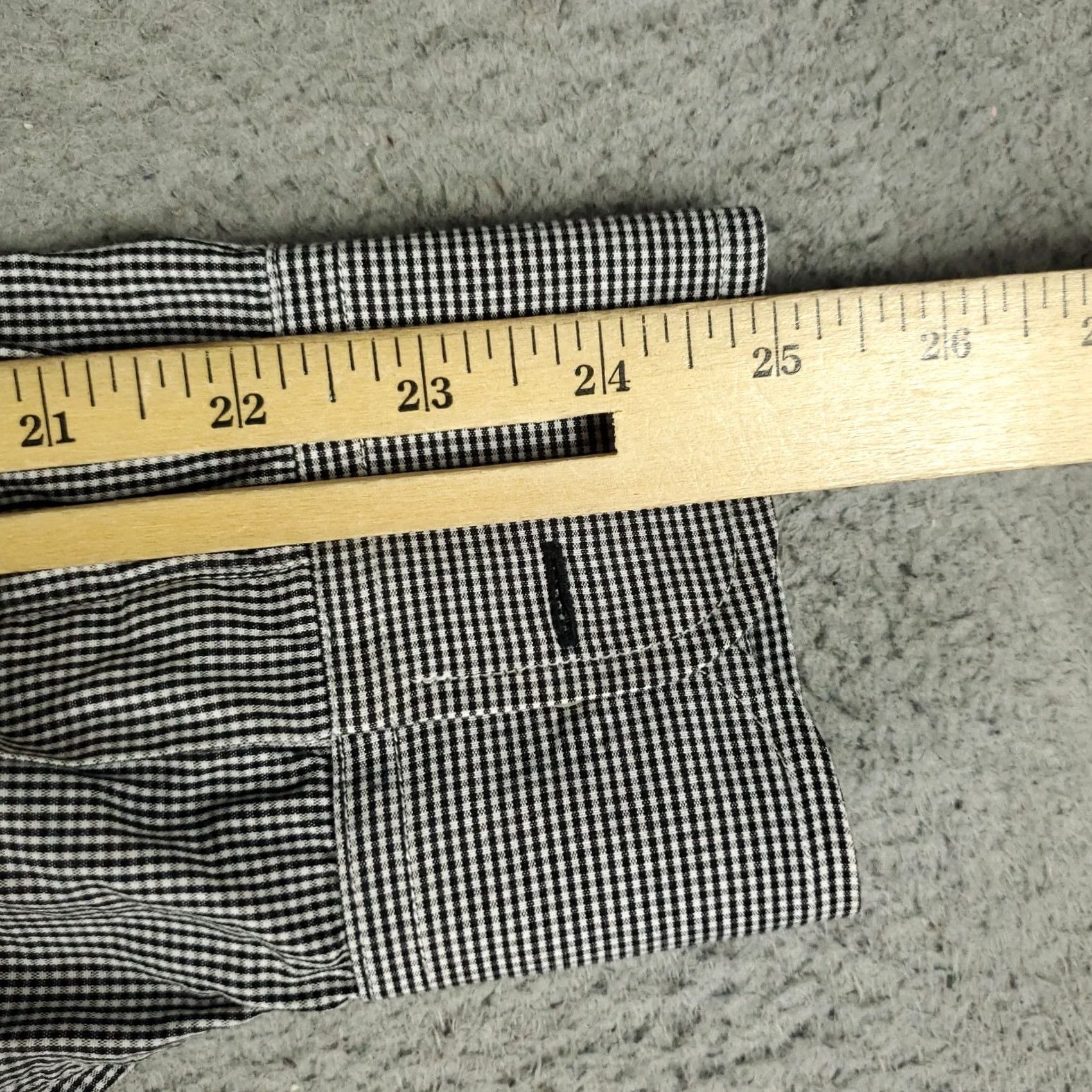 UNTUCKit UNTUCKit Shirt Mens L Gray Plaid Button-Up Long Sleeve Col Size US L / EU 52-54 / 3 - 6 Thumbnail