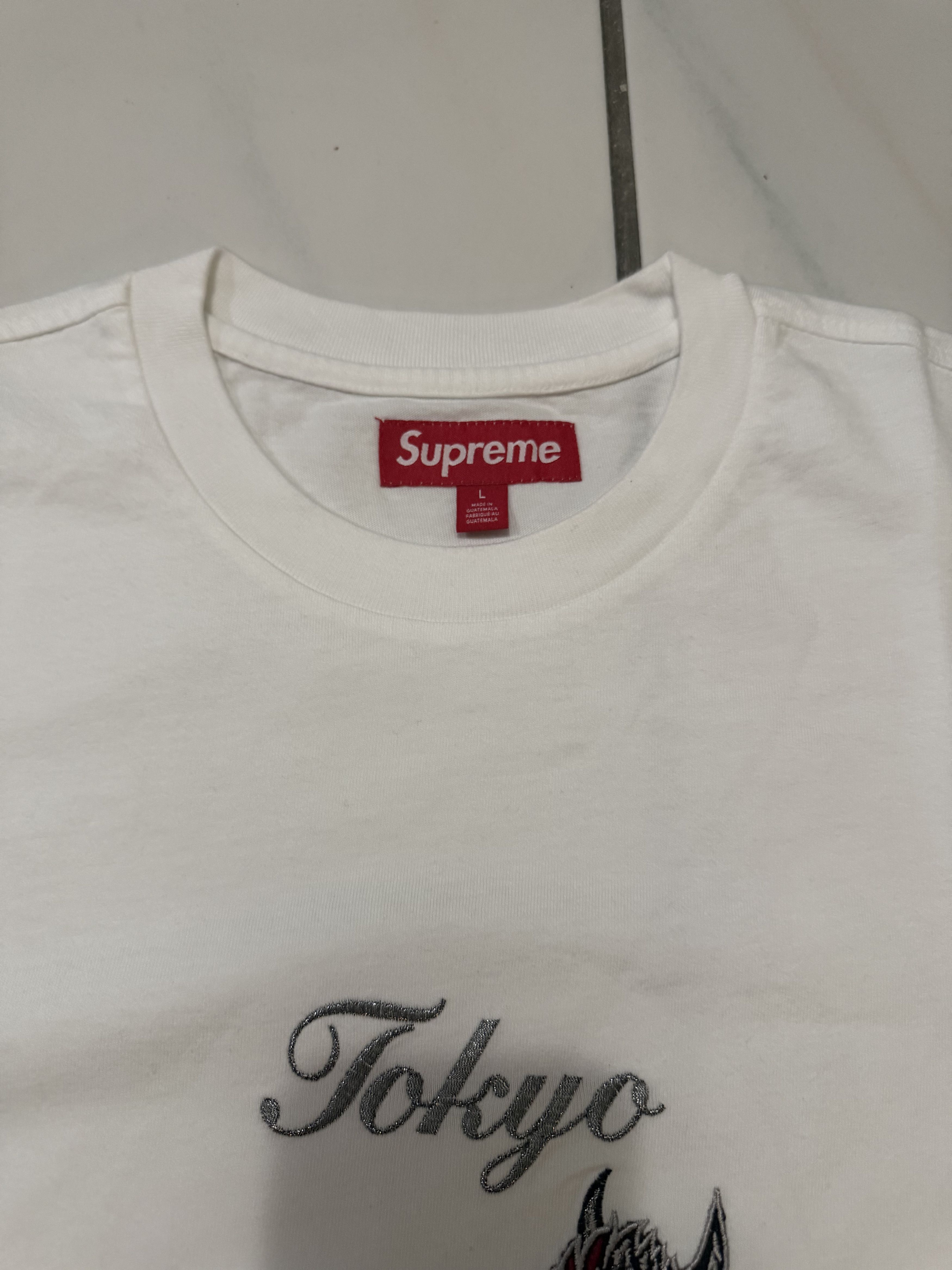 Supreme Supreme Tokyo Tee Size US L / EU 52-54 / 3 - 3 Thumbnail