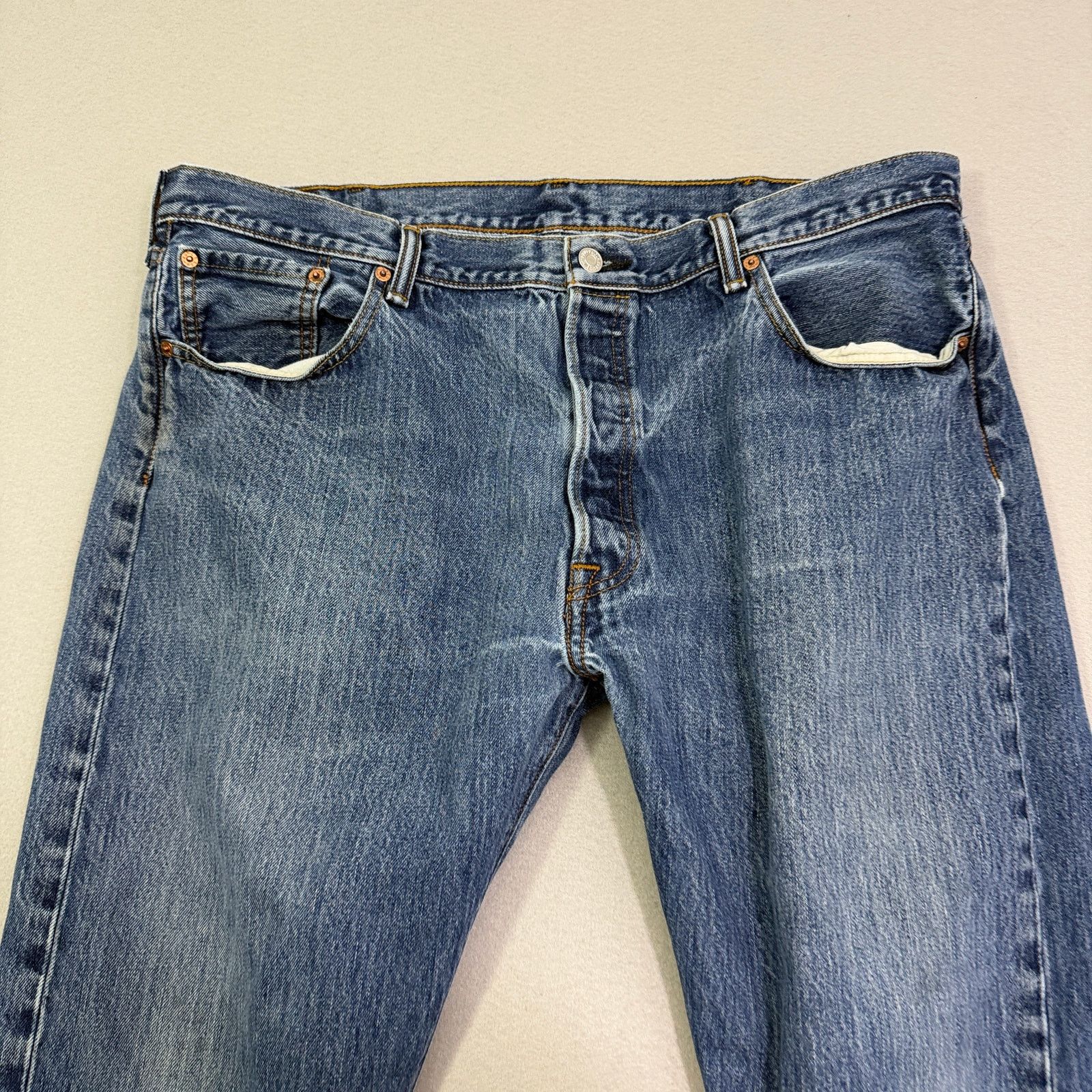 Levi's Levis 501 Jeans Men's 40x29 Blue Denim Faded Straight Leg Size US 40 / EU 56 - 2 Thumbnail
