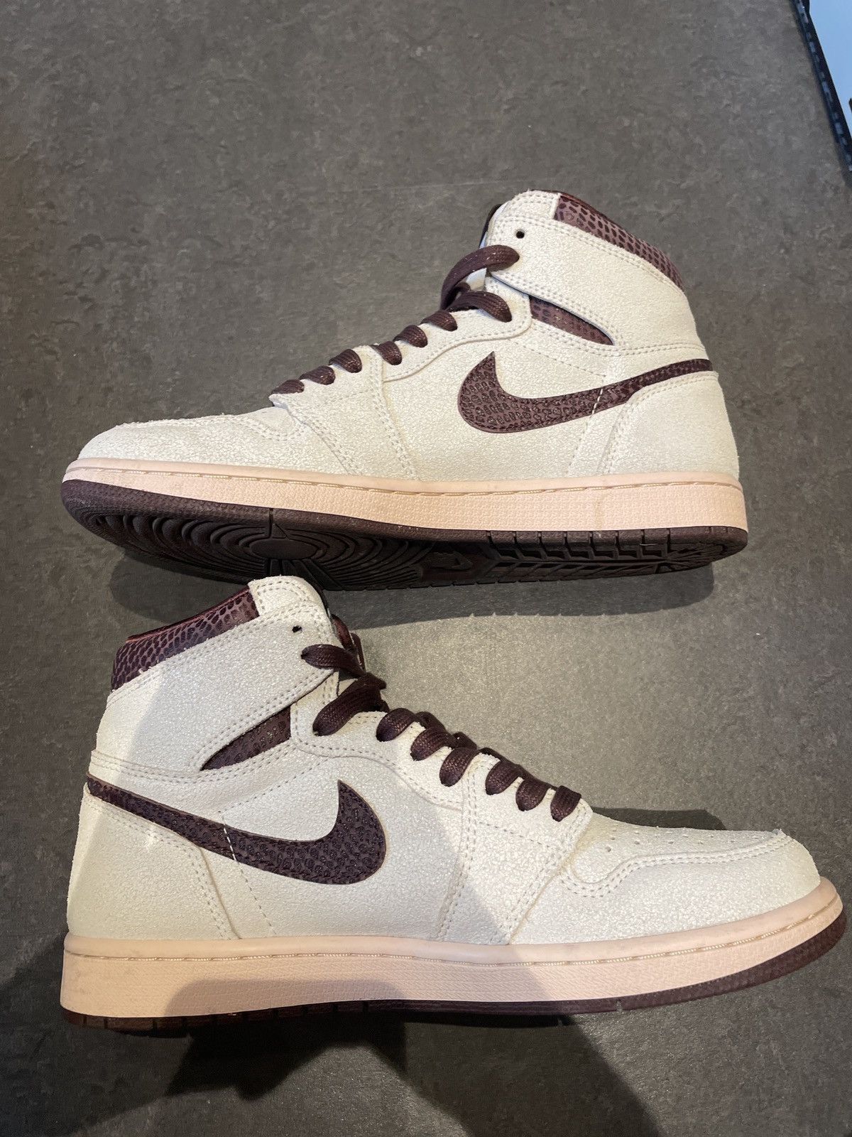 A Ma Maniere × Jordan Brand × Nike Air Jordan 1 High x A Ma Maniere Size US 10 / EU 43 - 2 Thumbnail