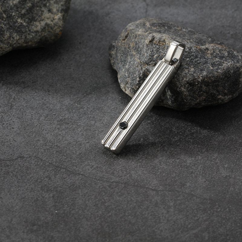 Jewelry Silver Rectangular Luxury Necklace Size ONE SIZE - 3 Thumbnail