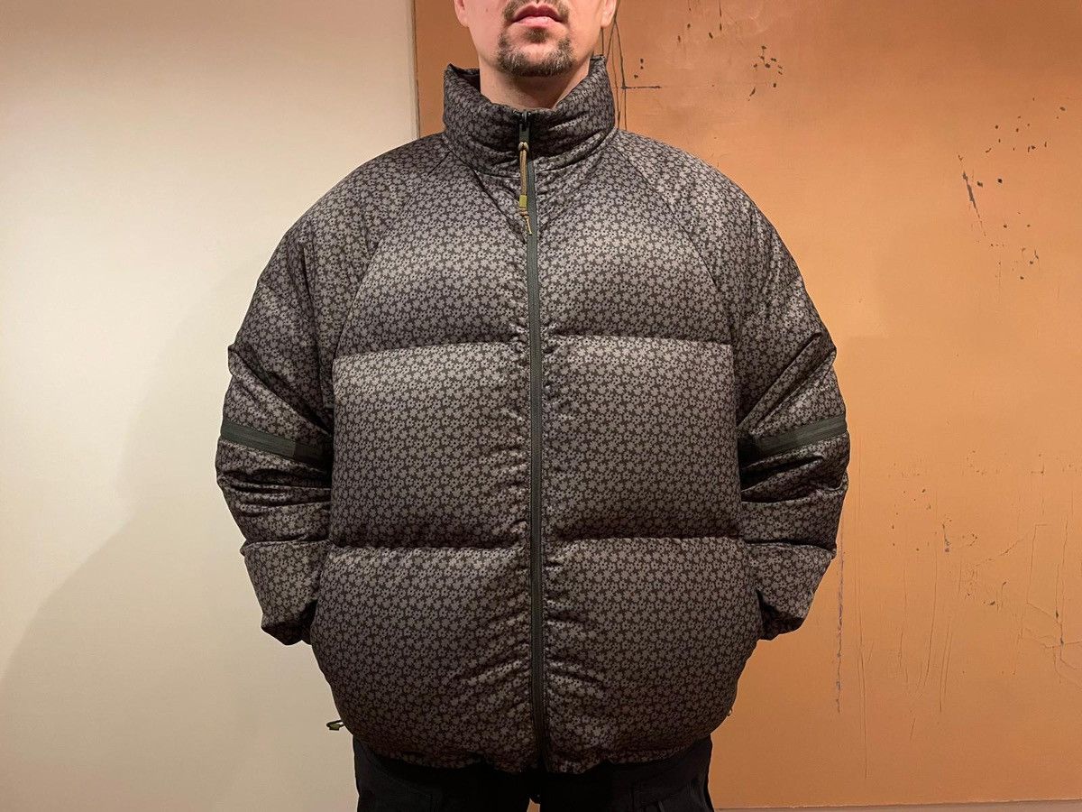 Acne Studios Acne Studios Reversible Down Jacket, Size 48 Size US XL / EU 56 / 4 - 8 Thumbnail