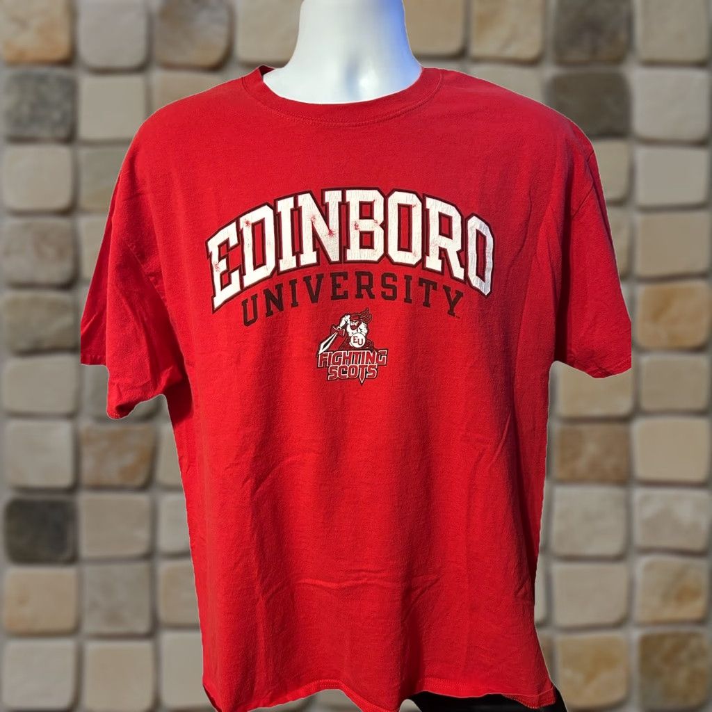 Russell Athletic Y2K Edinboro University Fighting Scots Russell Shirt Men XL Red Short Sleeve Size US XL / EU 56 / 4 - 1 Thumbnail
