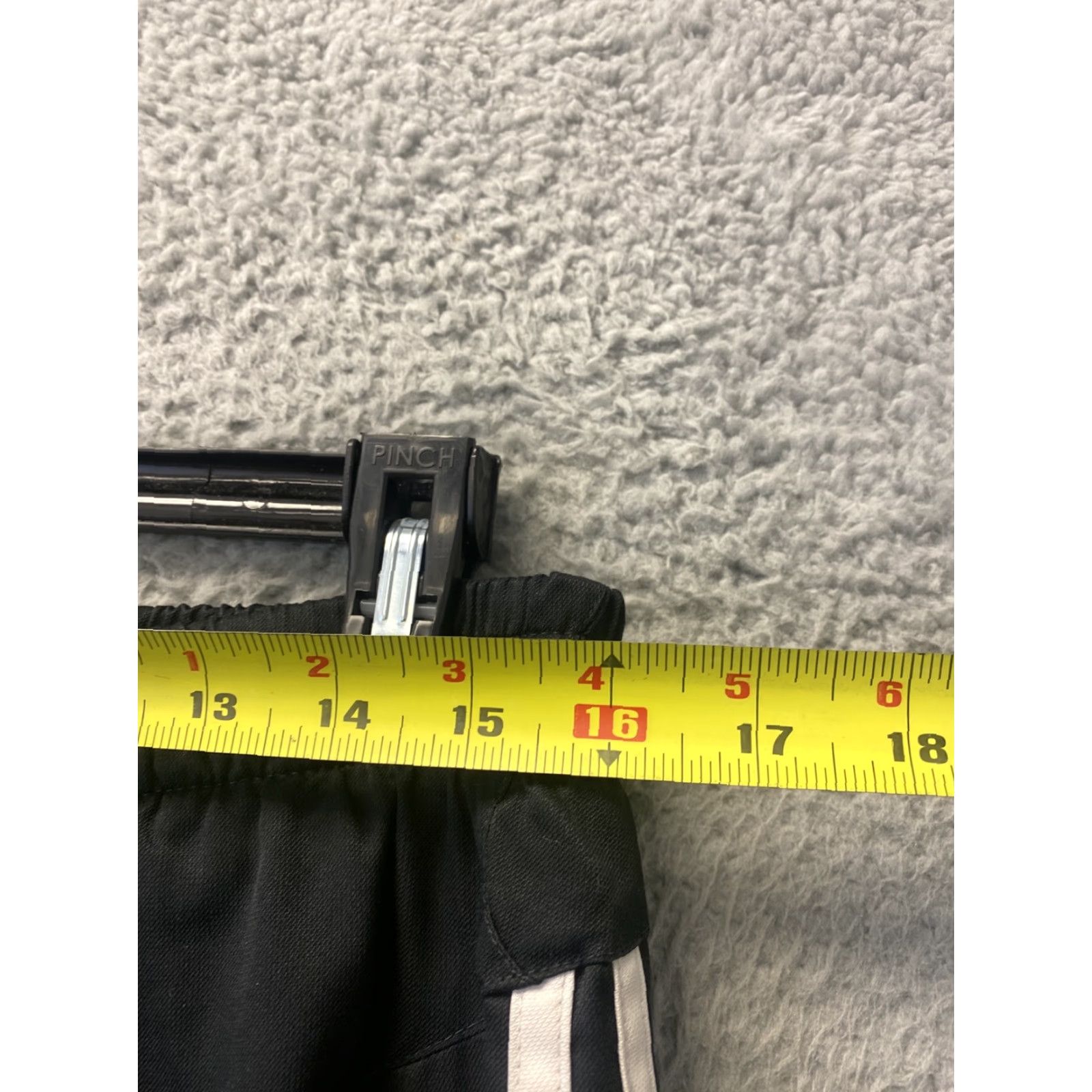 Adidas VINTAGE Adidas Men’s Sweatpants Medium Black White Striped Running Basketball Activewear Size US 31 - 5 Thumbnail