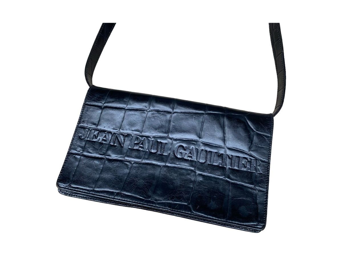 Jean Paul Gaultier Vintage Jean Paul Gaultier Logo Burgundy Croc Crossbody Bag Size ONE SIZE - 3 Thumbnail