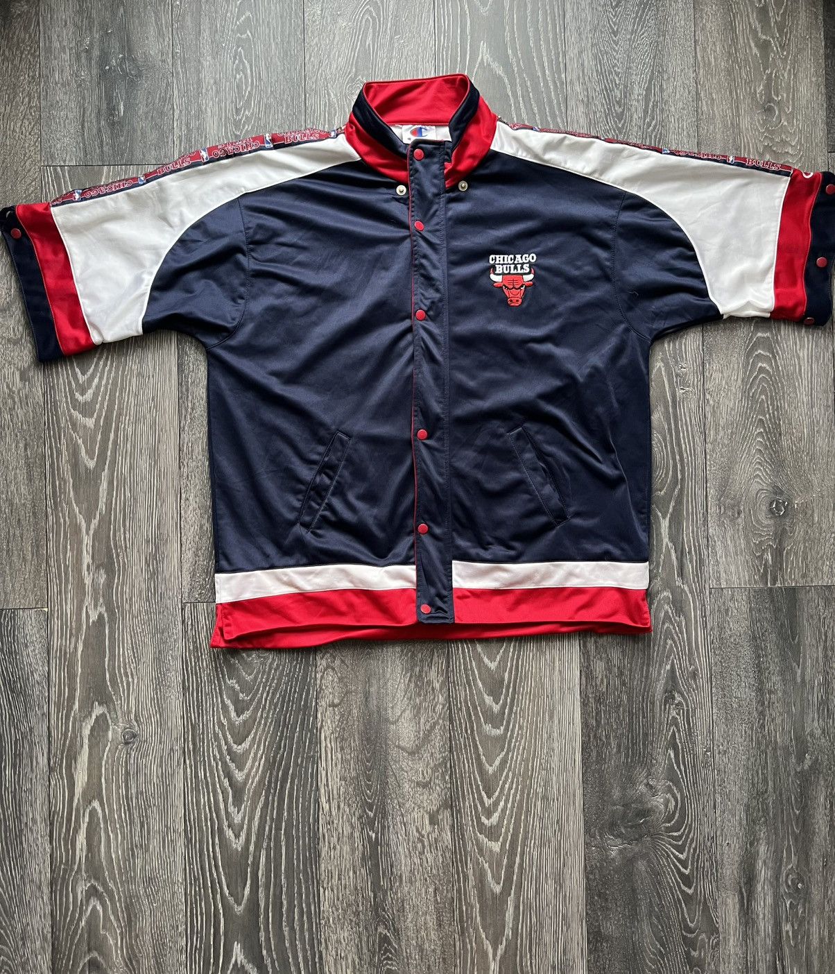 NBA 90s Chicago Bulls NBA Shirt Vintage Champion. Size US L / EU 52-54 / 3 - 3 Thumbnail