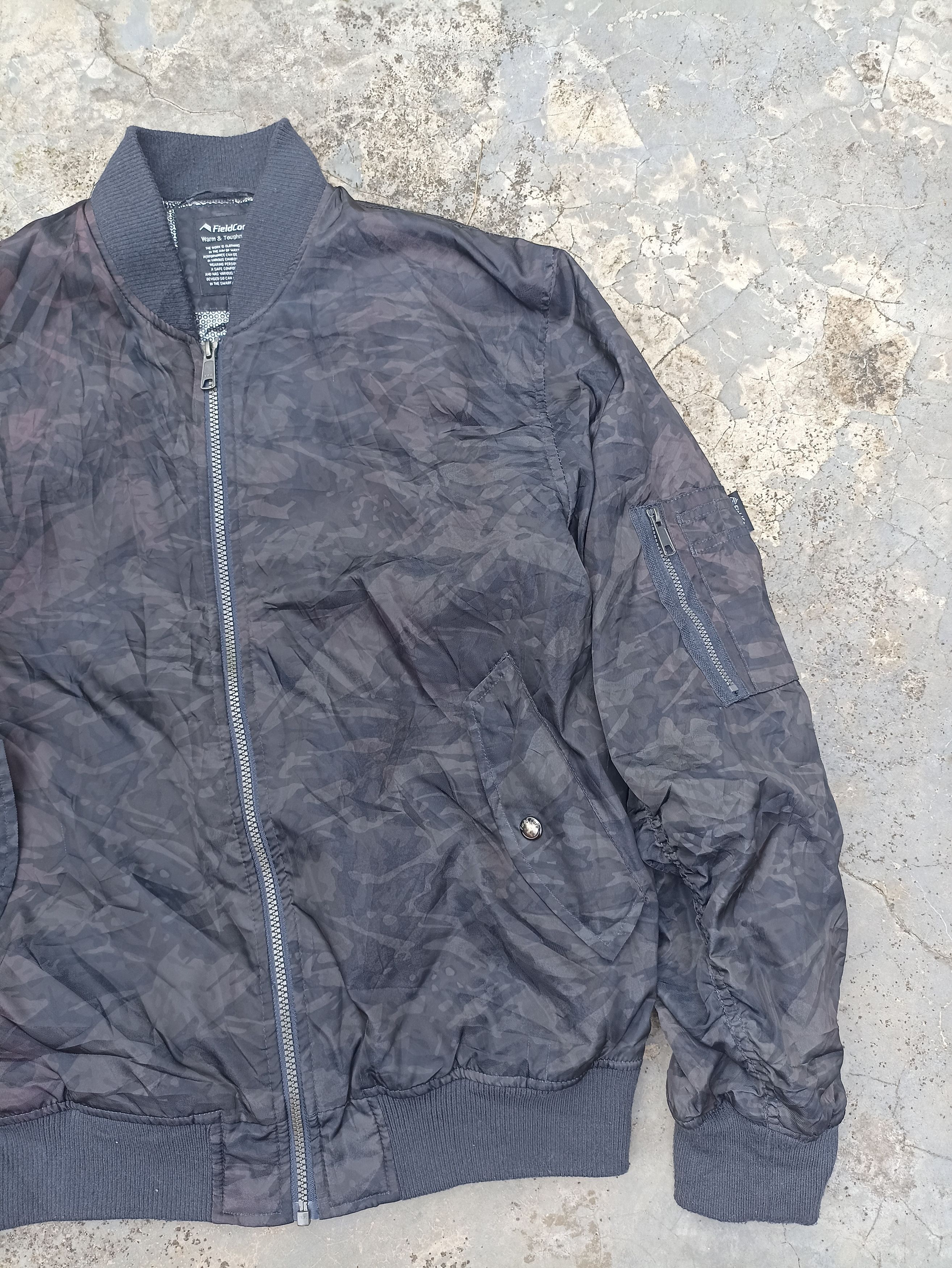 Army Of Me Fieldcore Bomber jacket camouflage tones color Heat Assist Size US L / EU 52-54 / 3 - 5 Thumbnail