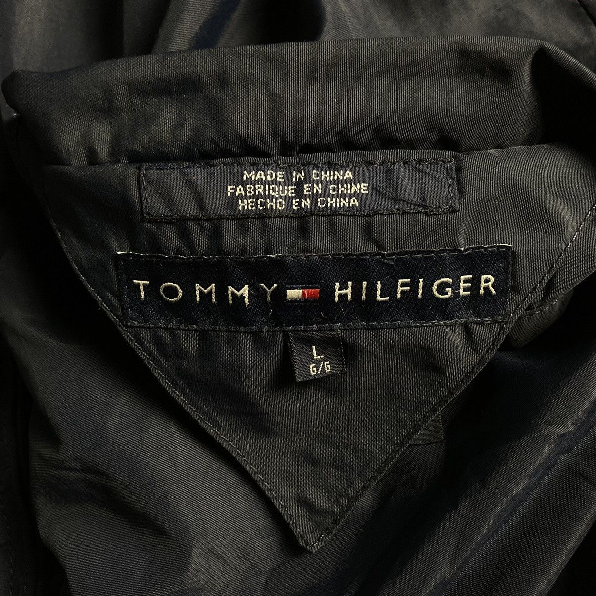 Tommy Hilfiger VINTAGE TOMMY HILFIGER REVERSIBLE ZIPPER JACKET Size US L / EU 52-54 / 3 - 17 Thumbnail