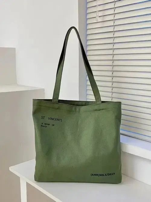 Tote Bag Vintage Japananese Brand Graphic in Green, Men's