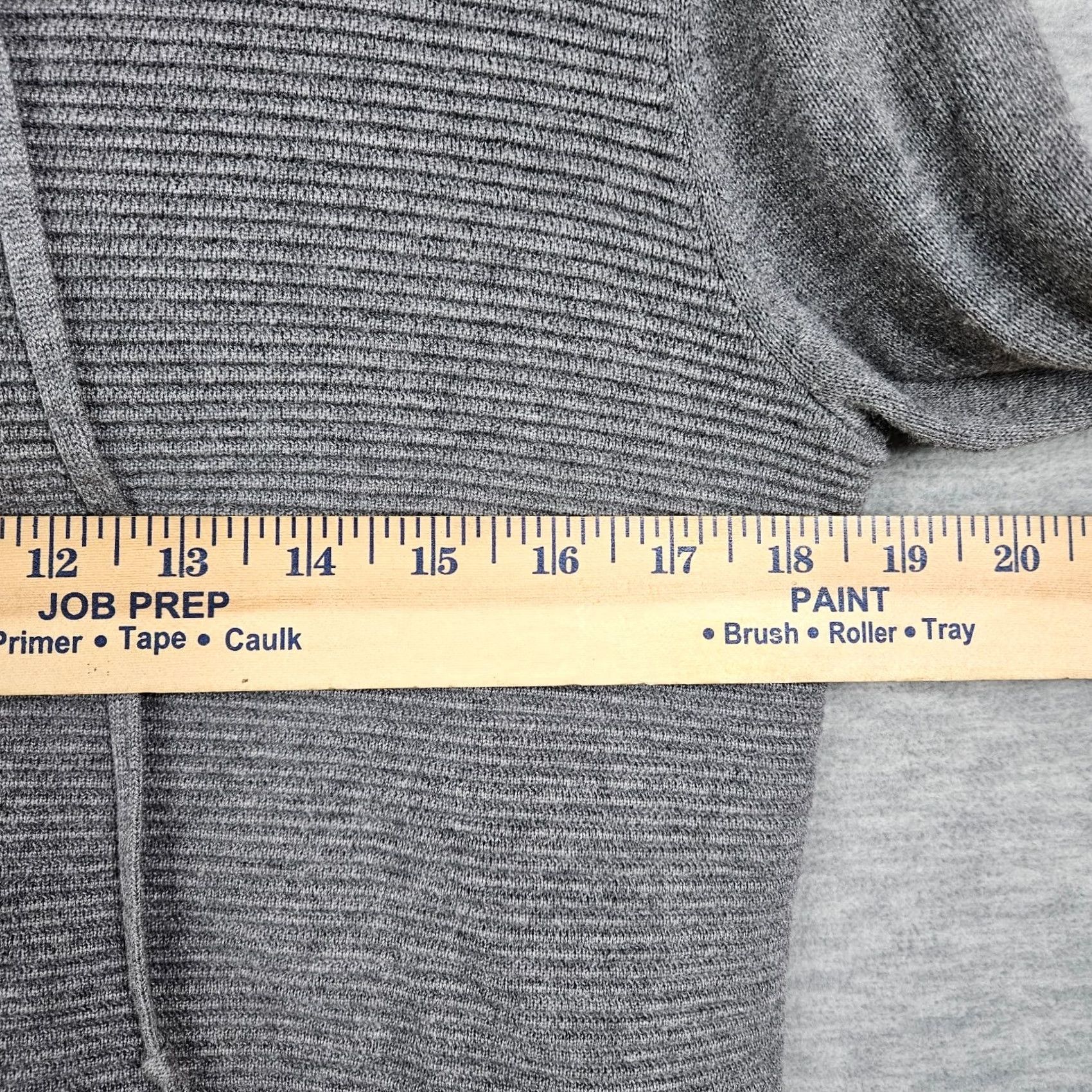 Athleta Athleta Women’s Gray Long Sleeve Crew Neck Sweater Hoodie XS Shirt Regular Color Gray Womens Size XS / US 0-2 / IT 36-38 - 6 Thumbnail