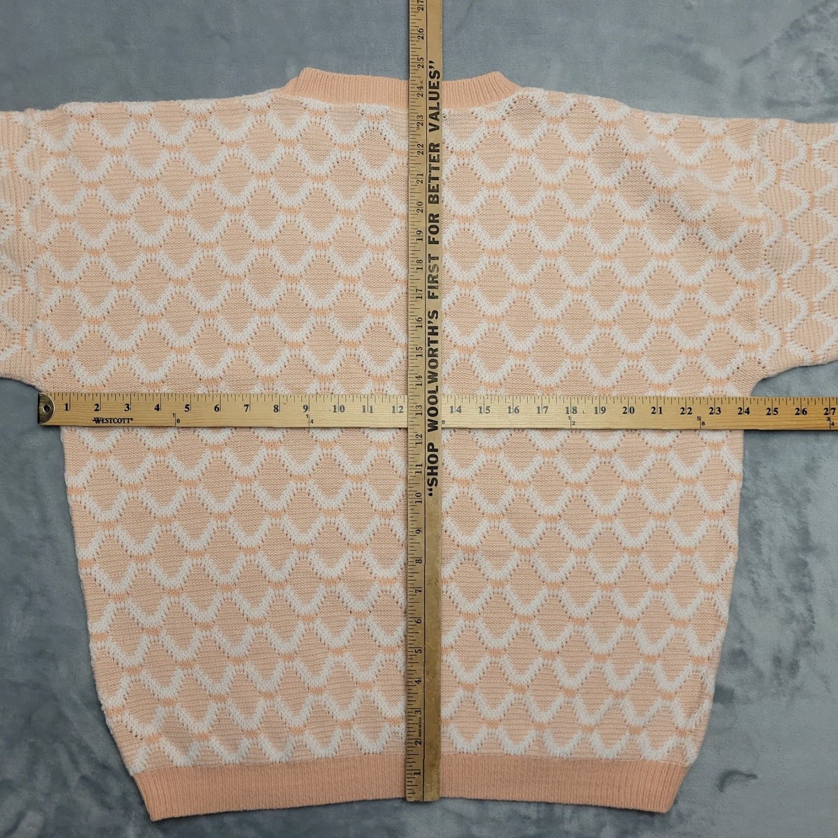 Vintage VTG Jolie Womens 22W Peach White Knit Geometric Pullover Crew Neck Long Sleeve Casual Made in USA Mens? No. Size 3XL / US 20-22 - 7 Thumbnail