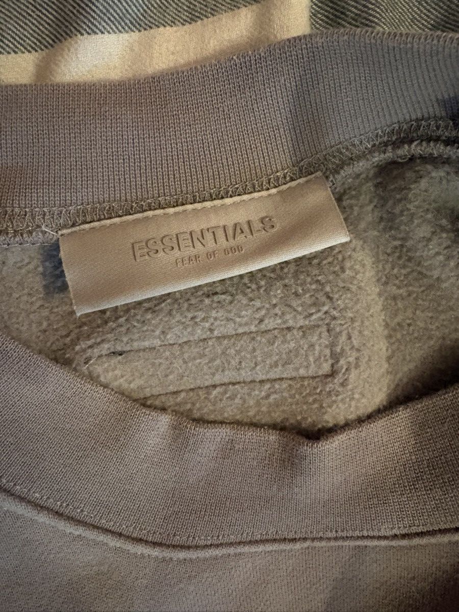 Fear of God FEAR OF GOD ESSENTIALS RELAXED CREWNECK SWEATSHIRT Size US M / EU 48-50 / 2 - 3 Thumbnail