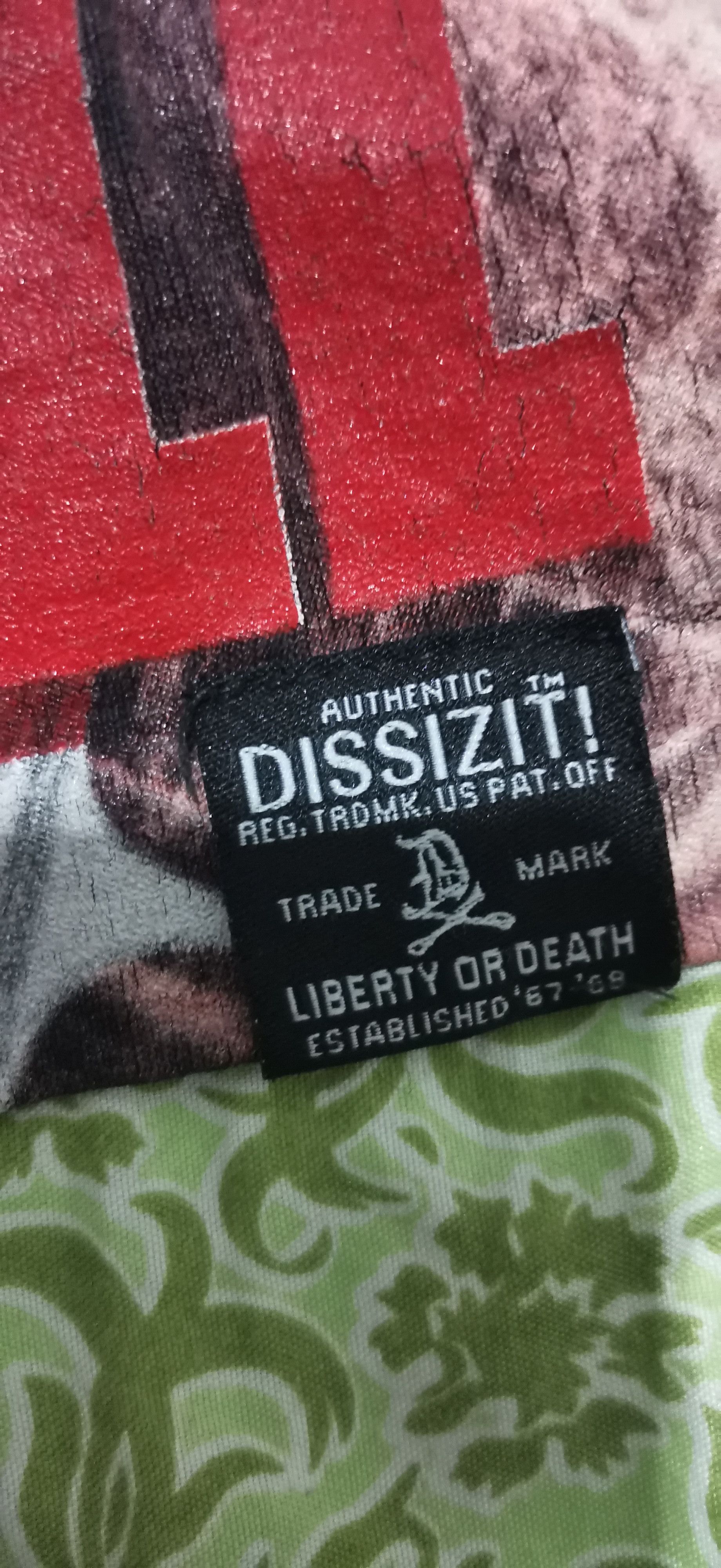Dissizit VTG Dissizit x Angelina Jolie “Tomb Raider” Over Print tee Size US M / EU 48-50 / 2 - 5 Thumbnail