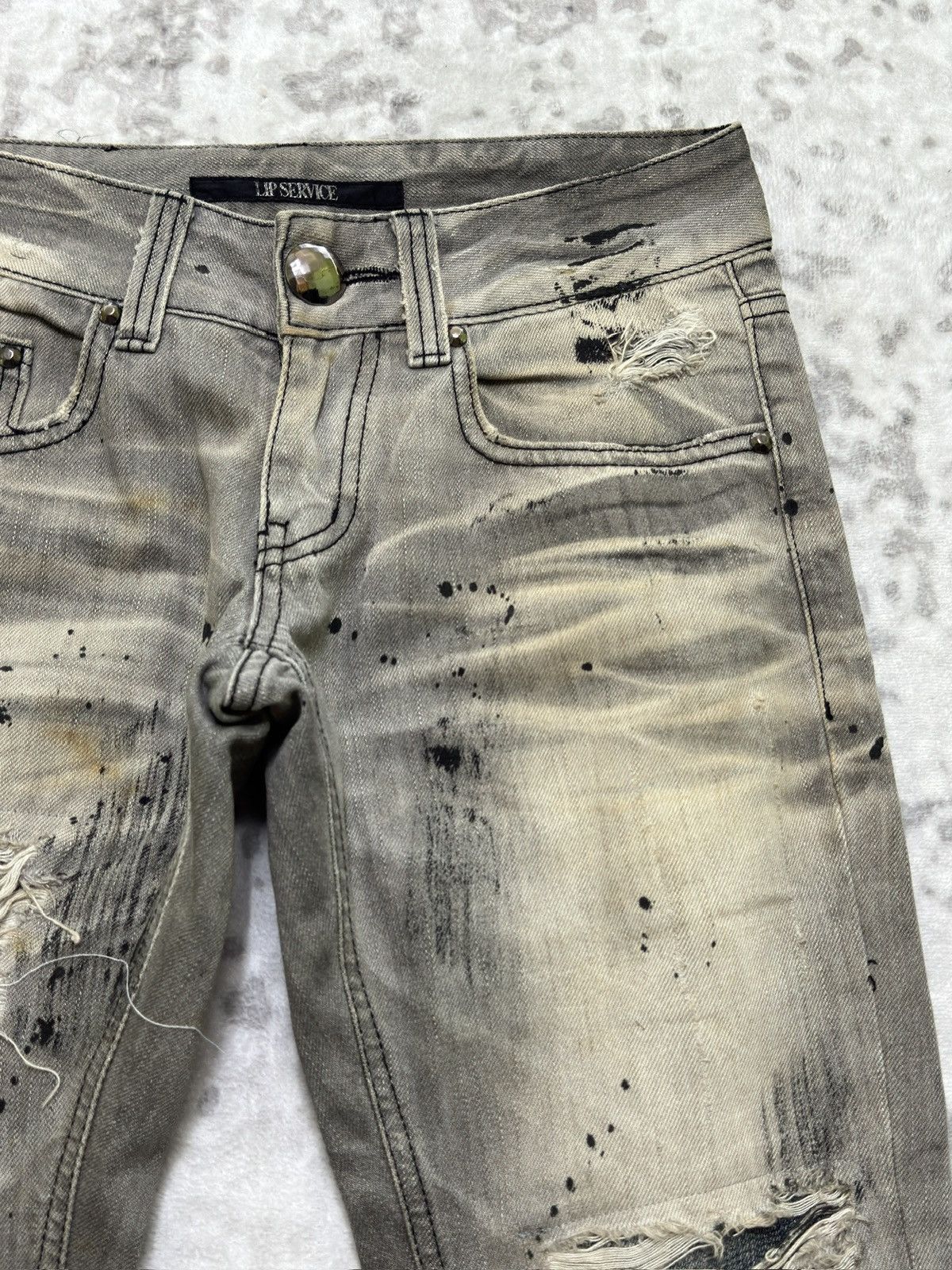 Hysteric Glamour Lip Service Distressed Thrashed Denim Y2K Slim Fit Jeans Size US 27 - 5 Thumbnail