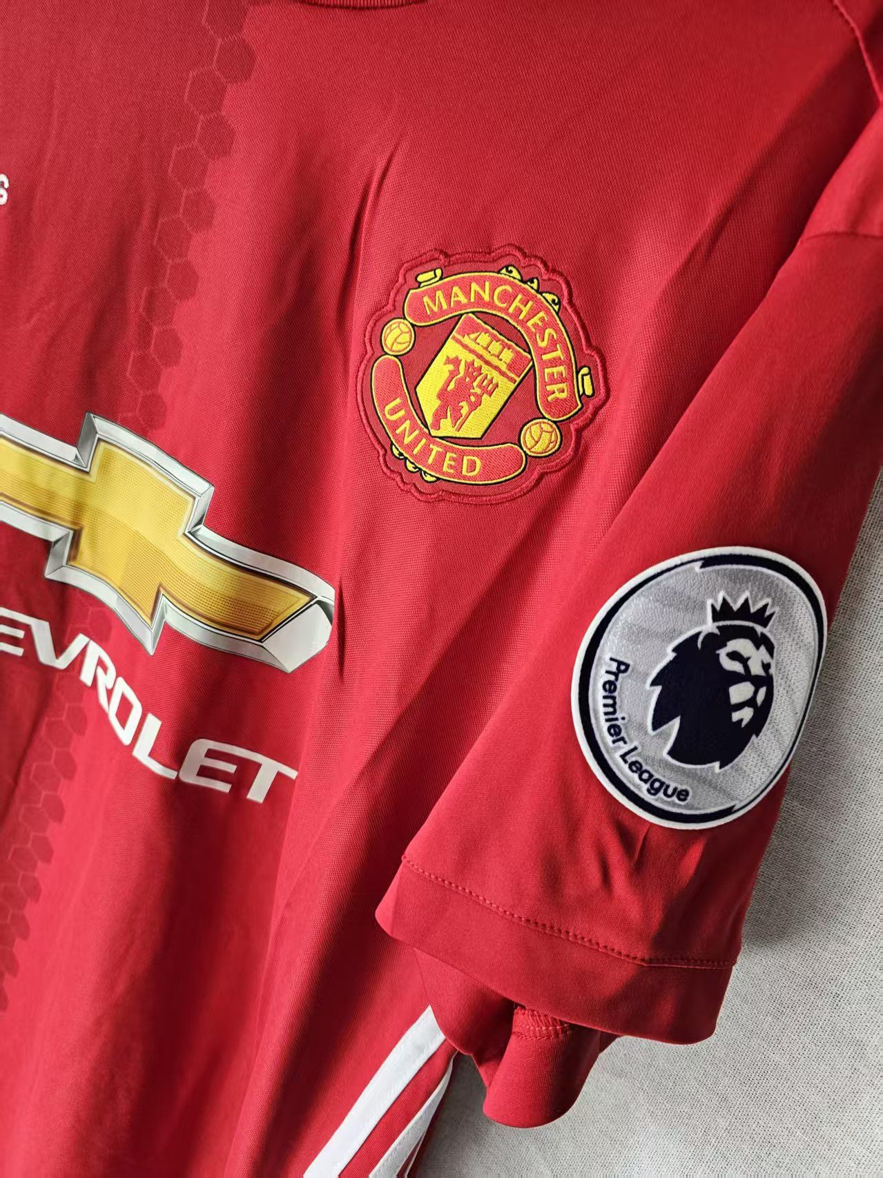 Other Vintage MUFC 9 Ibrahimovic Jersey Size US XL / EU 56 / 4 - 3 Thumbnail