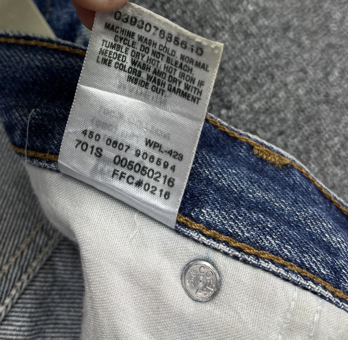 Levi's Vintage Levi's 505 Regular Fit Rare Jeans Denim Pants Size US 36 / EU 52 - 8 Thumbnail