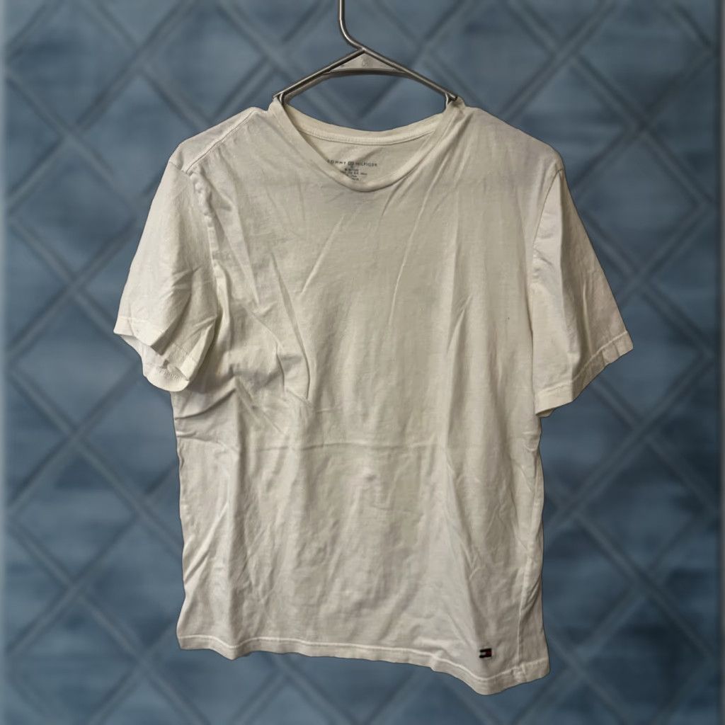 Tommy Hilfiger Tommy Hilfiger Sleep Shirt White Tee Short Sleeve Crew Neck Cotton Blend Regular Mens M White Classic Sleepwear Shirt Size US M / EU 48-50 / 2 - 1 Thumbnail