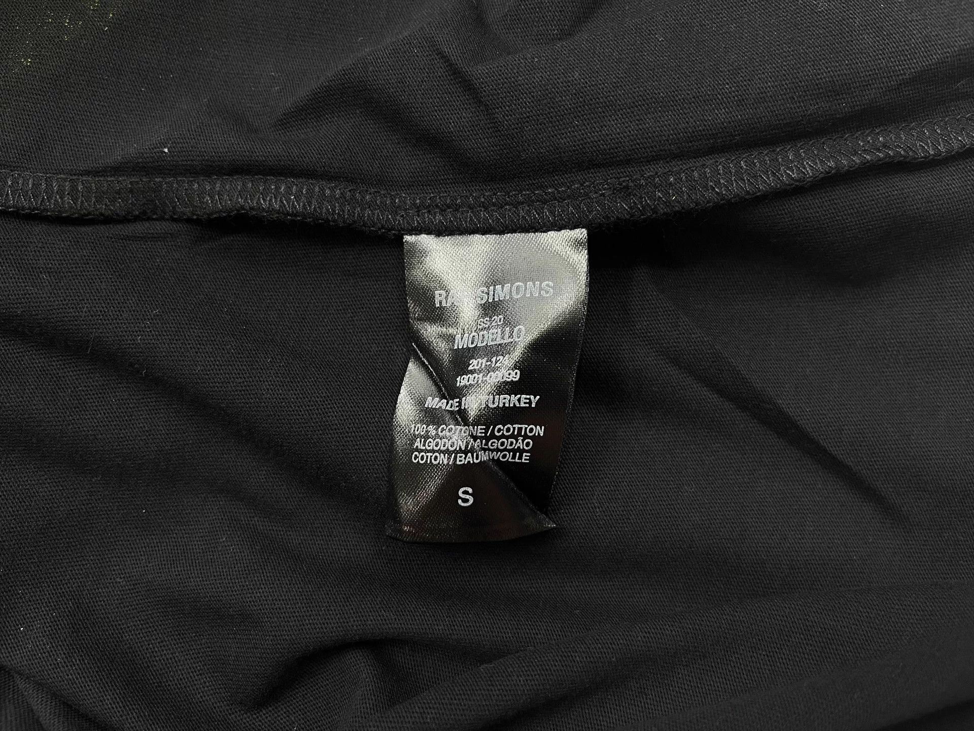 Raf Simons Raf Simons 20SS Black Smiley Short Sleeve Size US S / EU 44-46 / 1 - 6 Thumbnail