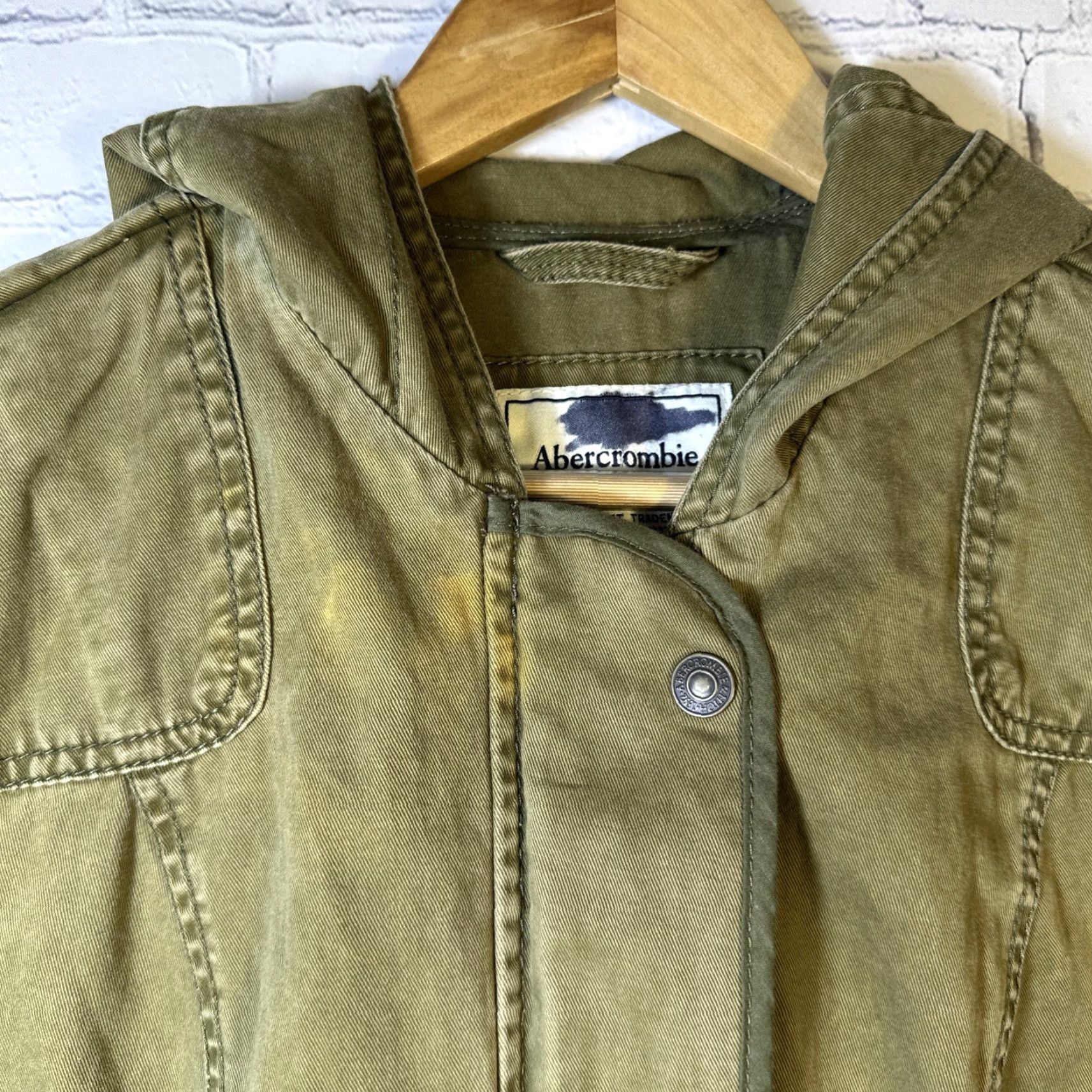 Abercrombie & Fitch Abercrombie & Fitch Utility Outerwear Jacket Hooded Medium Military Green Size M / US 6-8 / IT 42-44 - 2 Thumbnail