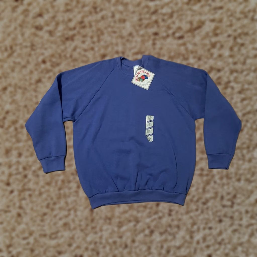 Fruit Of The Loom VINTAGE Fruit of the Loom Fuller Cut USA Crewneck Sweatshirt Blue Men's L Crew Neck Pullover Sweatshirt 50/50 Regular Size US L / EU 52-54 / 3 - 1 Thumbnail