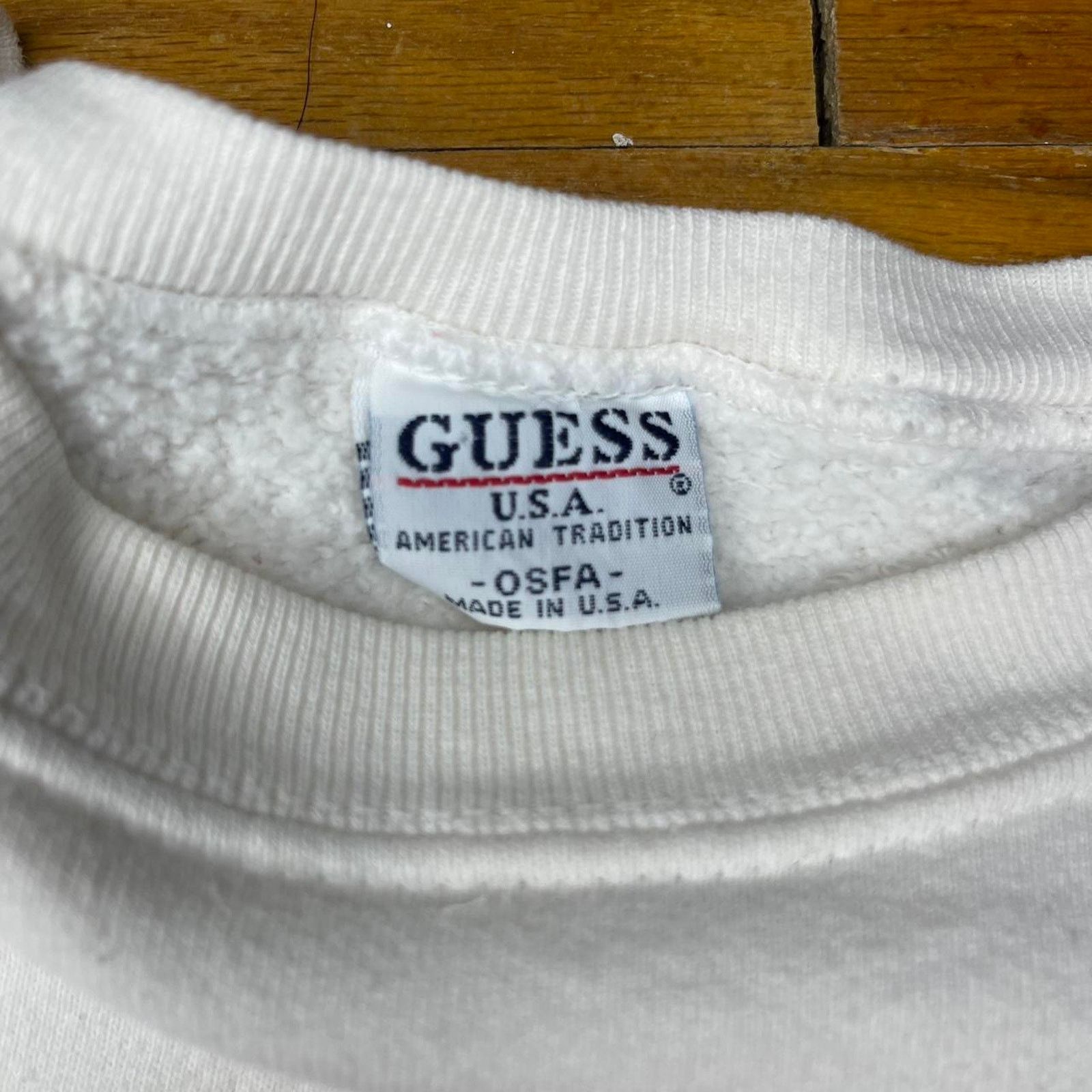 Guess Vintage 90s Guess Embroidered Crewneck Size M / US 6-8 / IT 42-44 - 4 Thumbnail