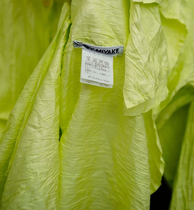Issey Miyake Issey Miyake size:2 Green pleated shirt Size M / US 6-8 / IT 42-44 - 7 Thumbnail