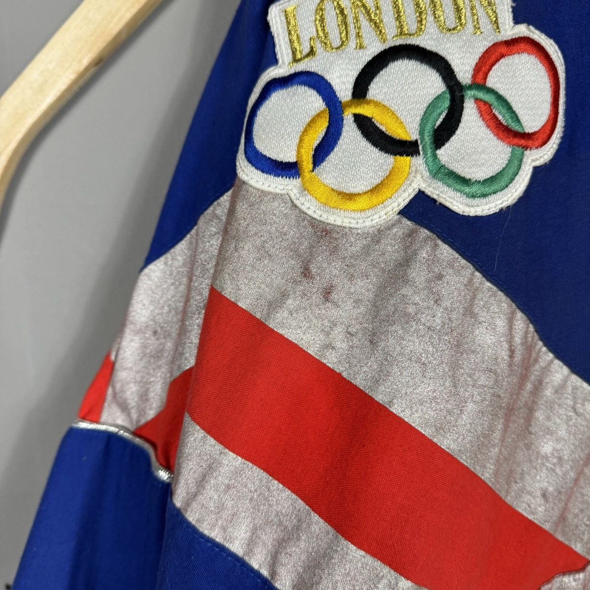 Vintage Vintage Adidas 90s London Olympic Games 1948 Sweatshirt Size US M / EU 48-50 / 2 - 9 Thumbnail