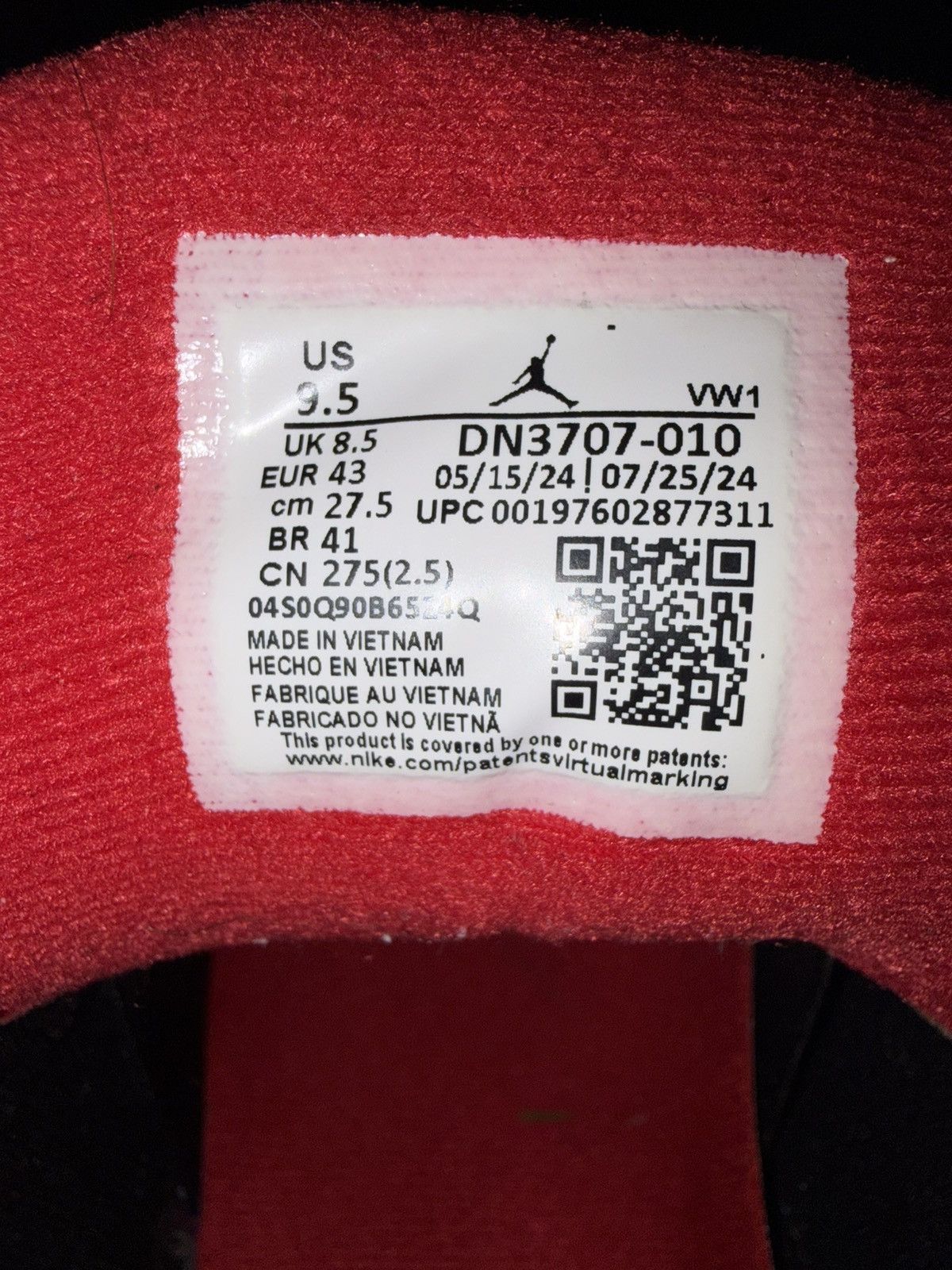 Nike Nike Jordan 3 ‘Black Cement’ Reimagined 2024 Size US 9.5 / EU 42-43 - 8 Thumbnail