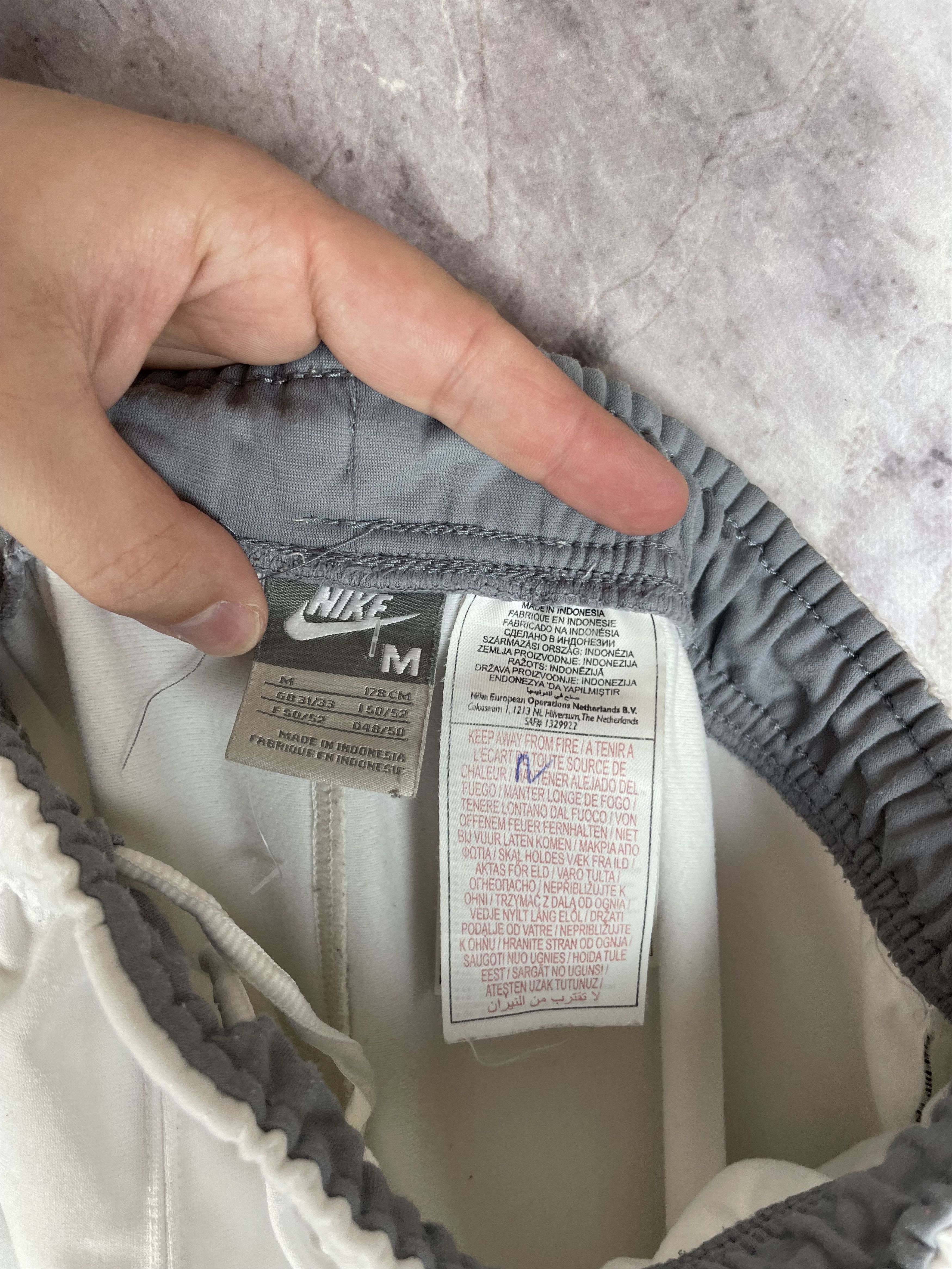 Nike Nike dri fit track pants y2k sweatpants jogger Size US 32 / EU 48 - 5 Thumbnail