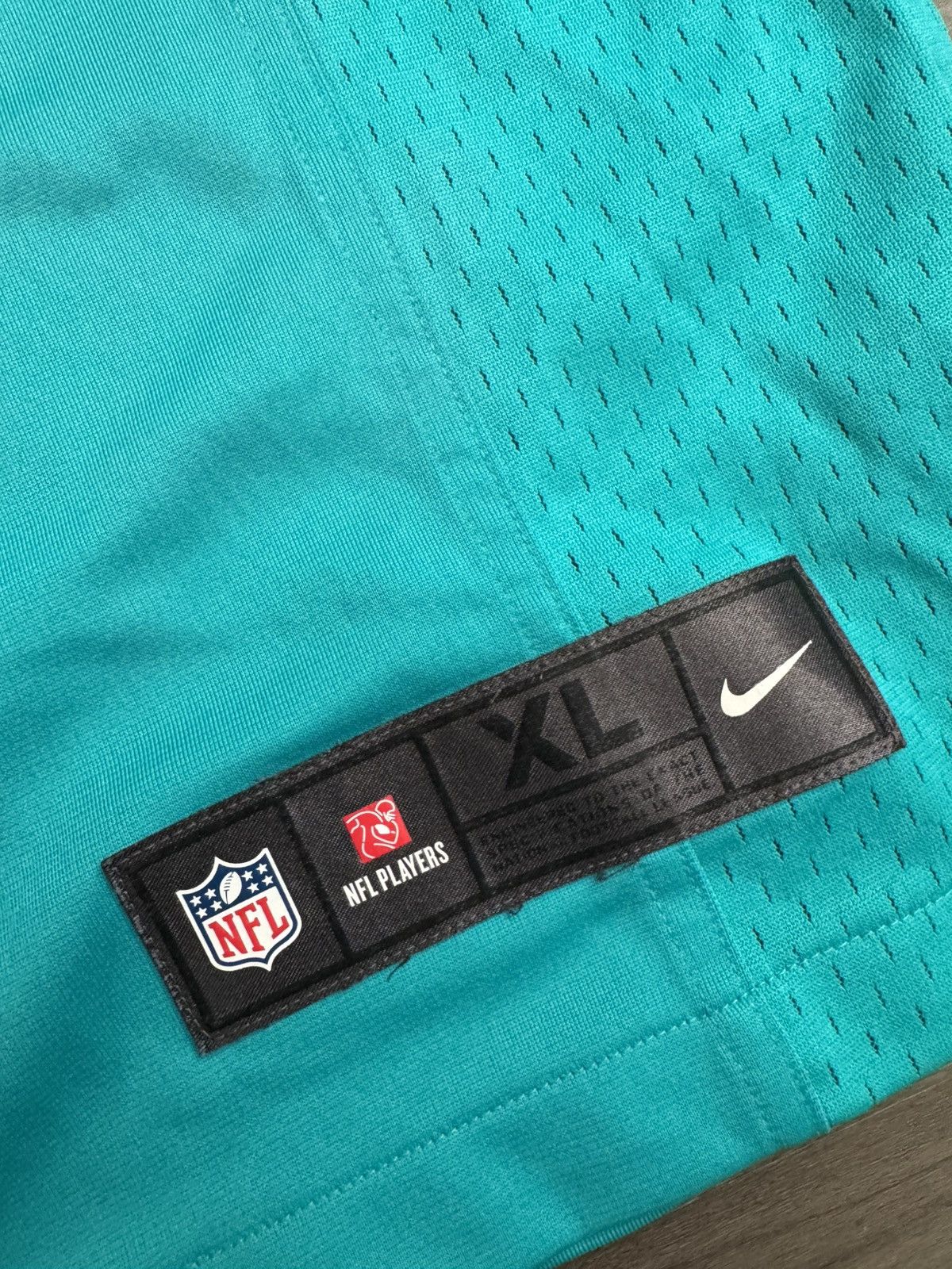 Nike Miami Dolphins Ryan Tannehill #17 NFL Stitched Aqua Jersey Size US XL / EU 56 / 4 - 2 Thumbnail