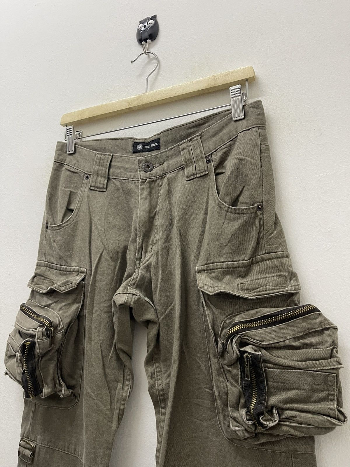 Japanese Brand Rare Vintage ROOT THREE 3D Pocket Flare Cargo Pant Size US 29 - 3 Thumbnail