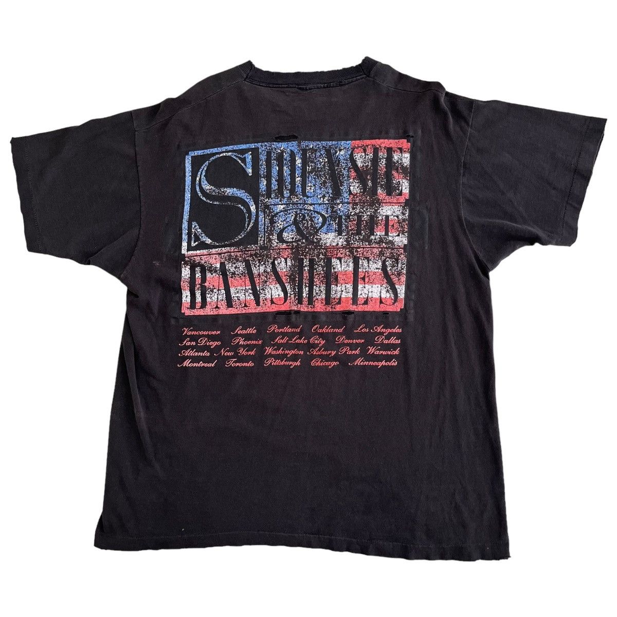 Vintage Vintage 90’s Siouxsie and The Banshees Tee Size US XL / EU 56 / 4 - 2 Thumbnail