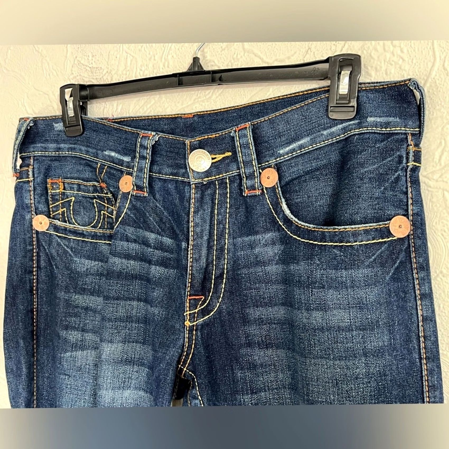 True Religion VTG True Religion Bobby Big T Baggy Denim Jeans Mens 32x34 Blue Thick Stitch Wide-Leg Short Description Not Included Size US 32 / EU 48 - 4 Thumbnail