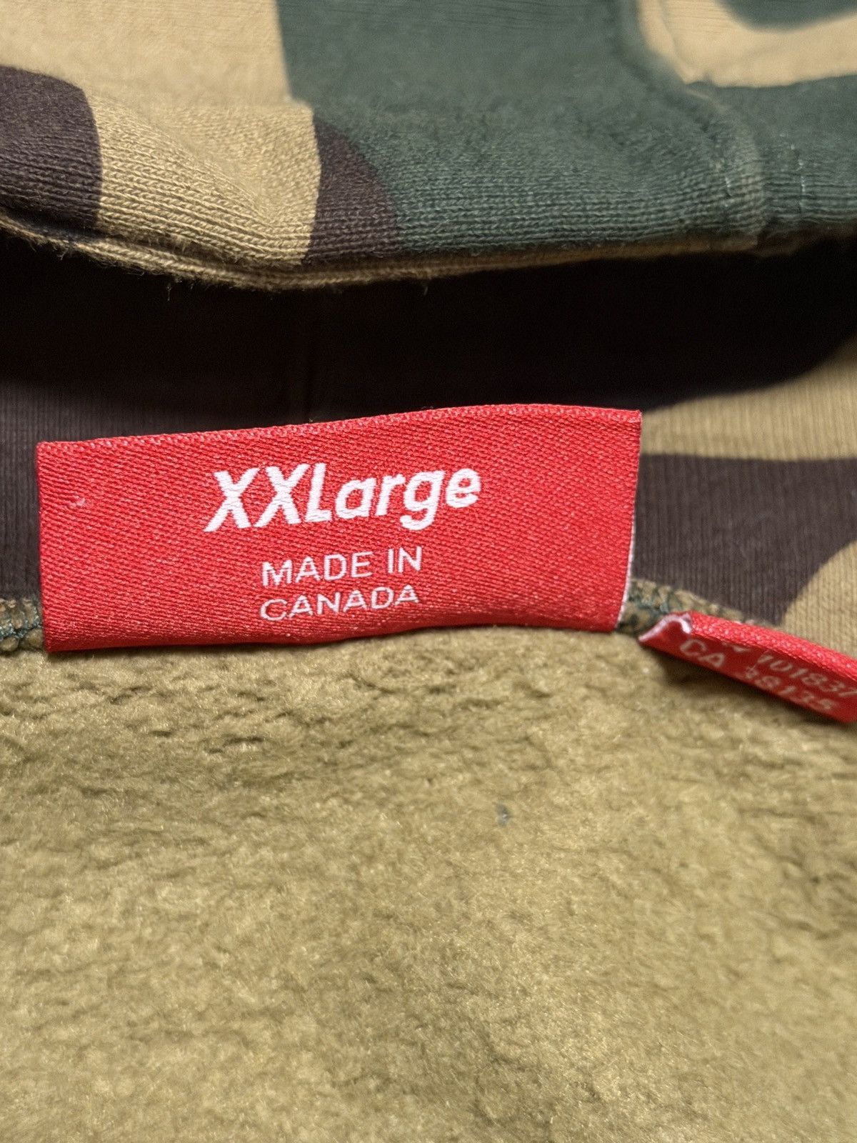 Supreme Supreme Collegiate Applique Camo Zip Up FW25 Size US XXL / EU 58 / 5 - 5 Thumbnail