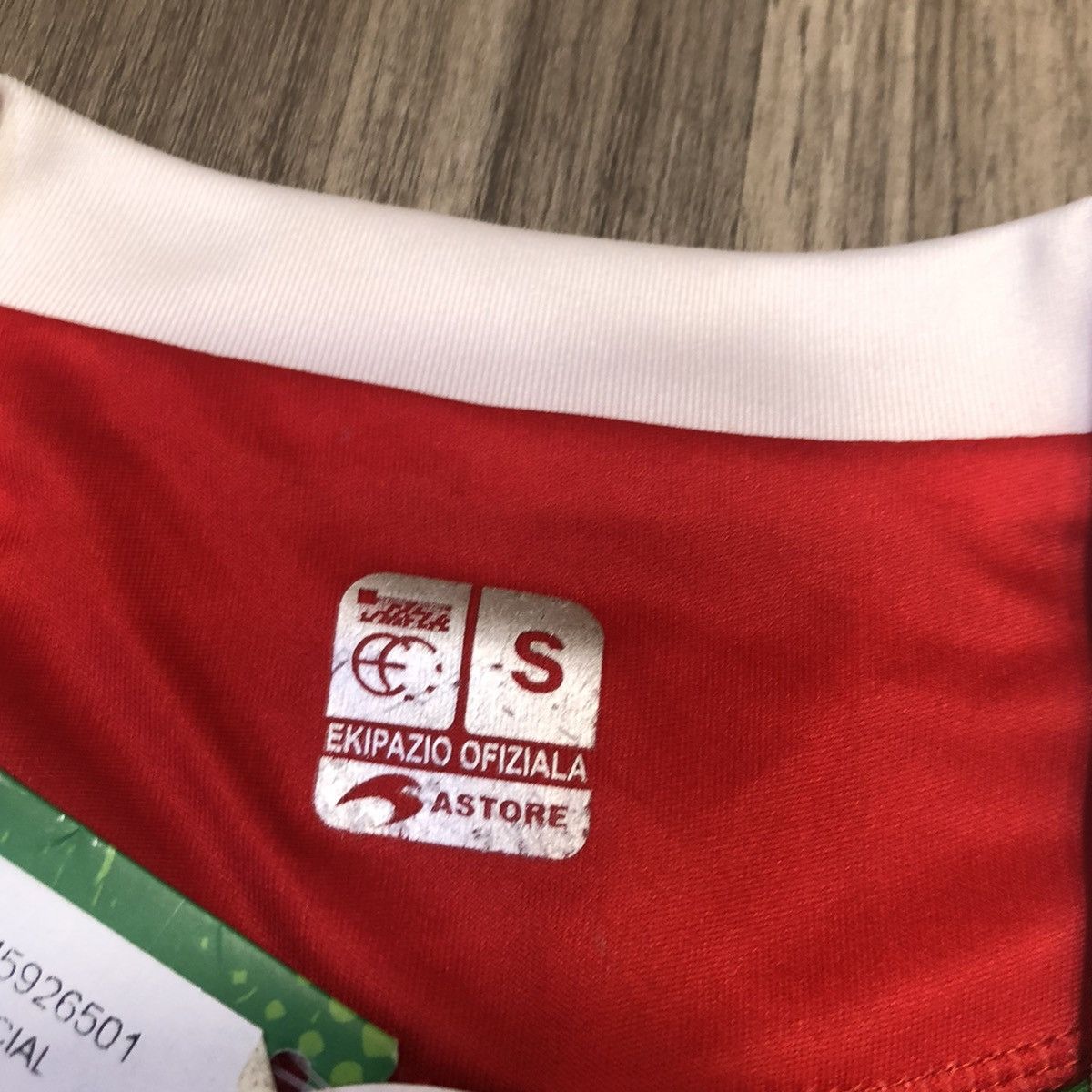 Other Basque Euskal futbol selekzioa 11/12 home shirt(Bnwt) Size US S / EU 44-46 / 1 - 8 Thumbnail