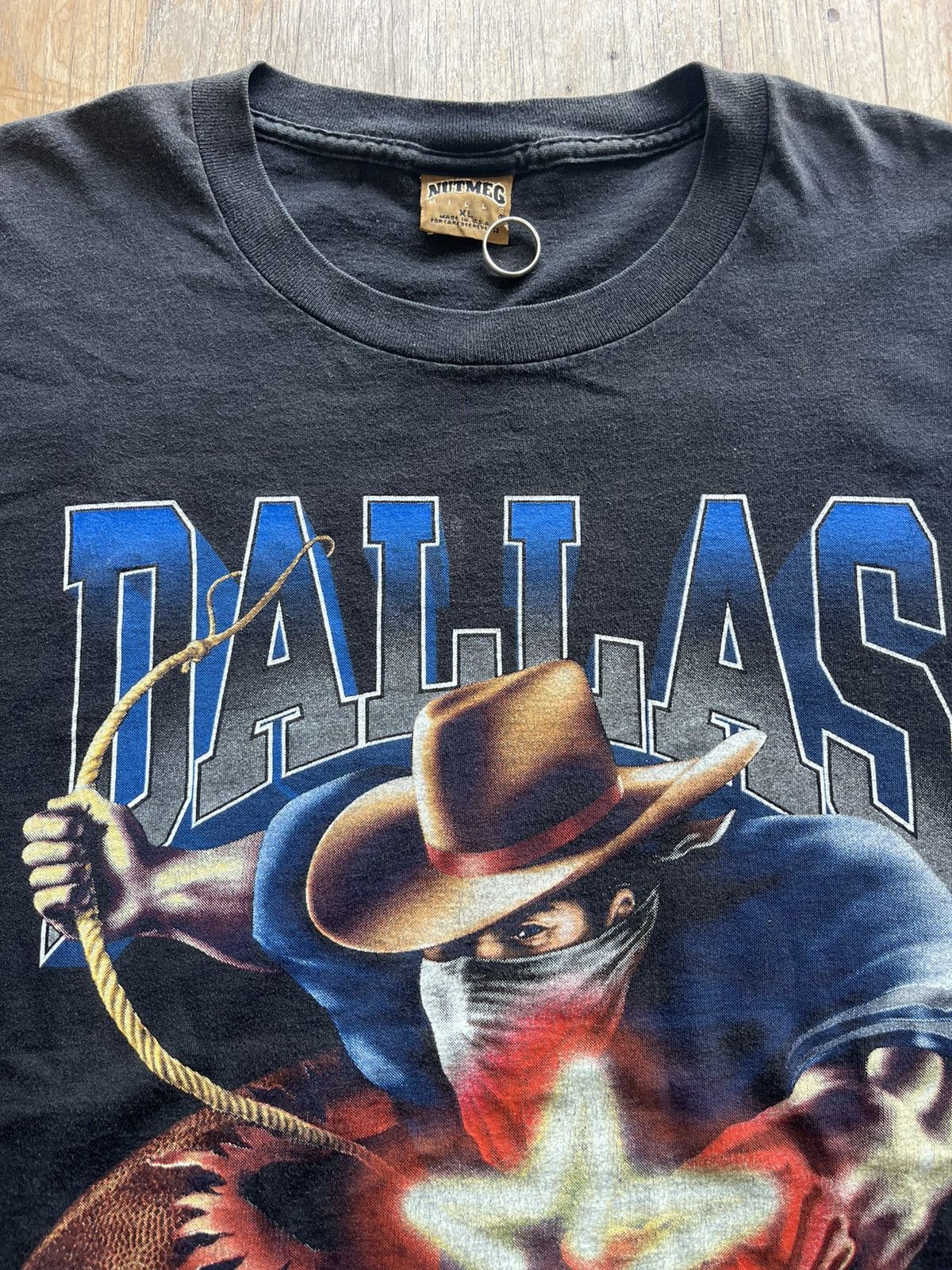 Nutmeg × Vintage Vintage DALLAS COWBOYS 1995’s NFLP Nutmeg Mills Tshirt Size US XL / EU 56 / 4 - 7 Thumbnail