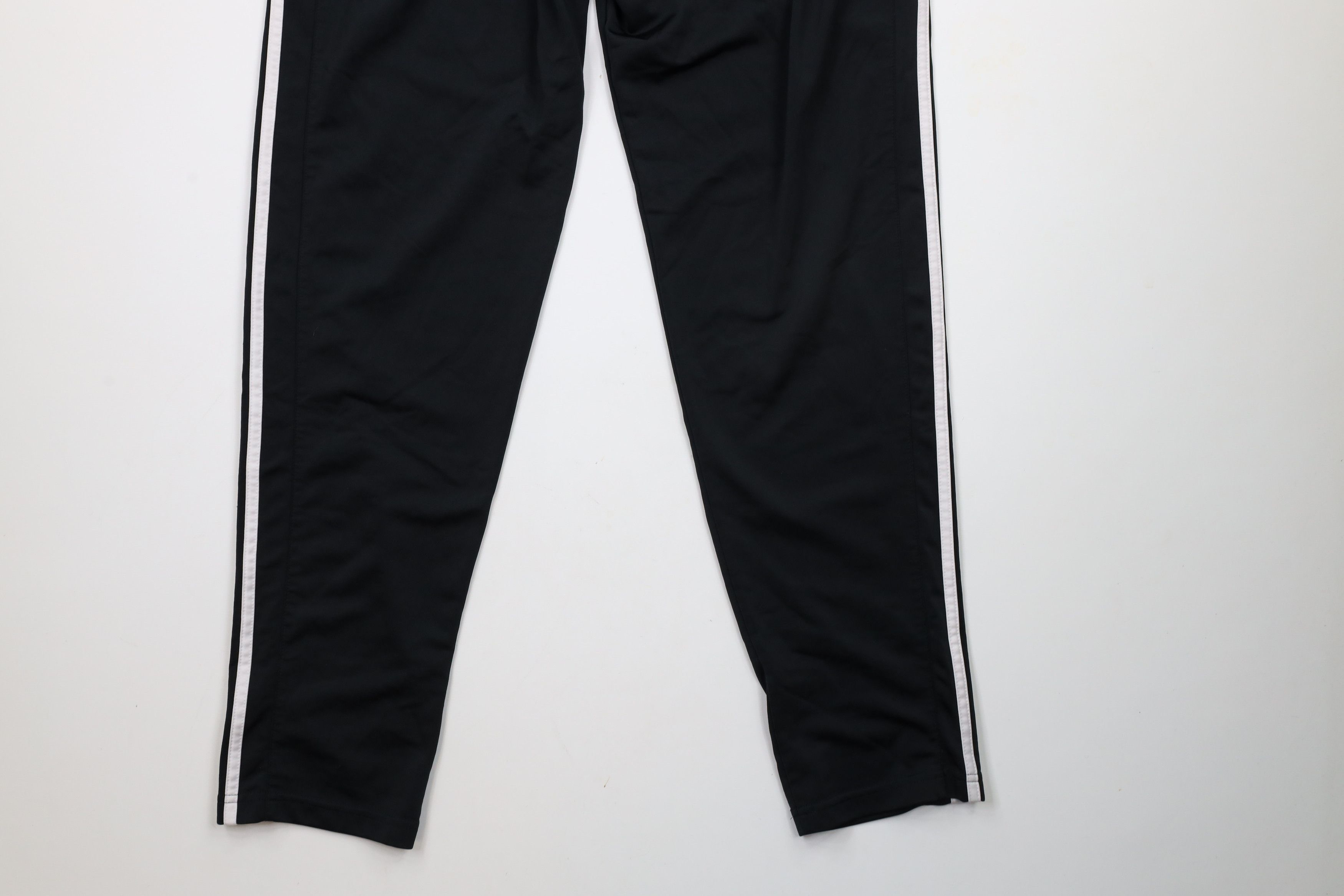 Adidas × Vintage Vintage Adidas Out Striped Tapered Leg Soccer Warm Up Pants Size US 34 / EU 50 - 12 Thumbnail