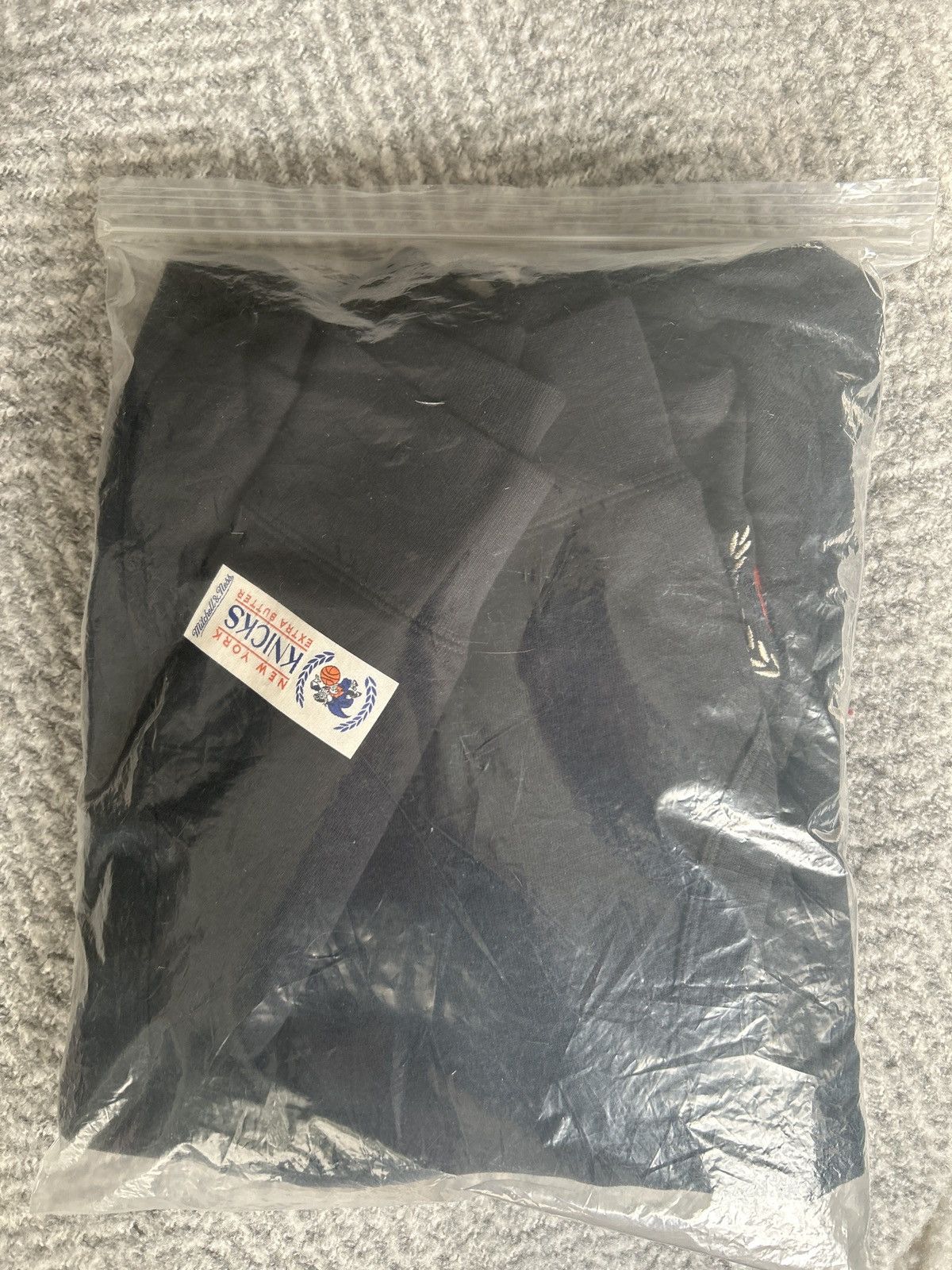 Extra Butter × Mitchell & Ness Mitchell & Ness x Extra Butter NBA Knicks Hoodie Size US S / EU 44-46 / 1 - 1 Thumbnail