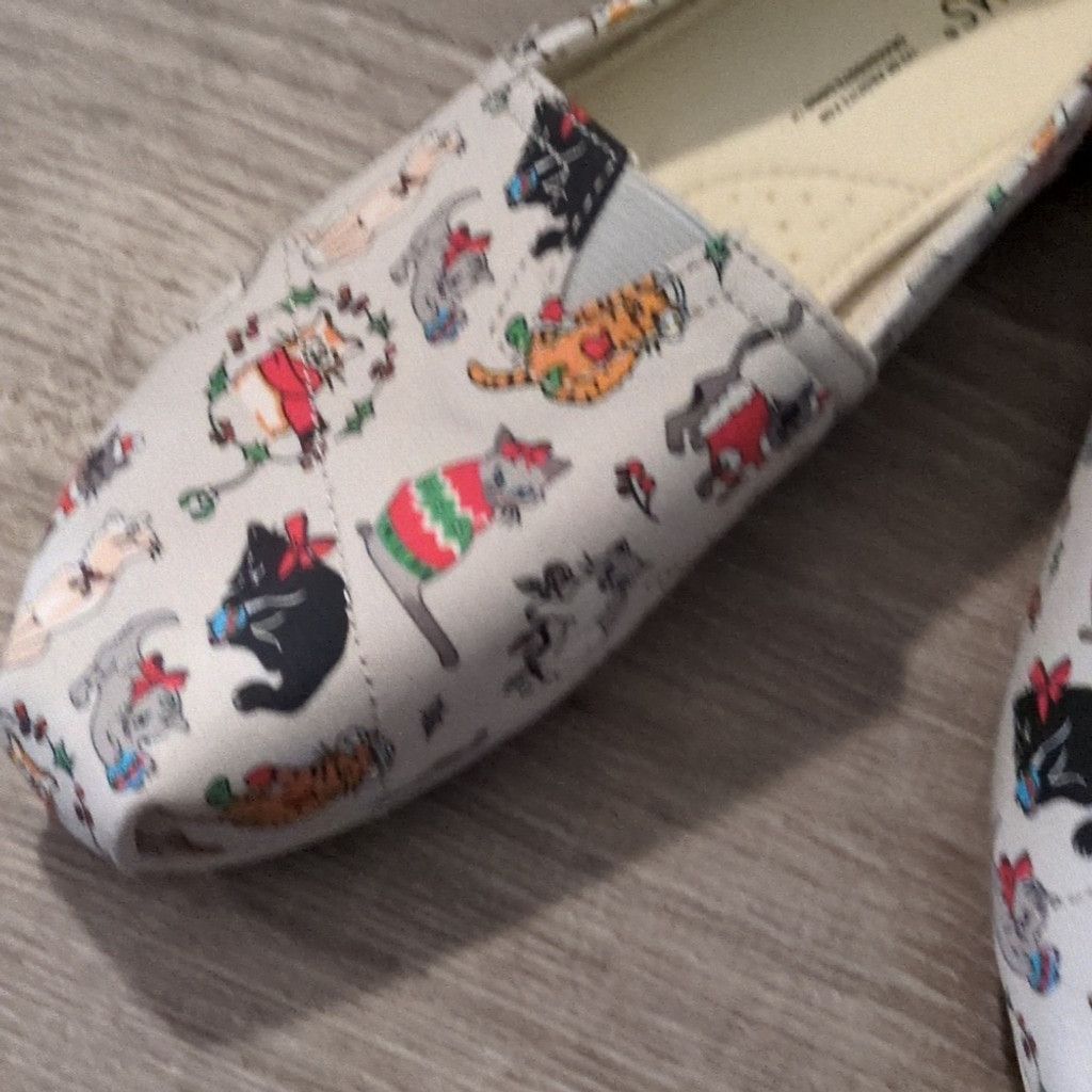 Toms Toms Belmont Light Grey Holiday Cats Slip On Shoes Size 8 Size US 8 / IT 38 - 3 Thumbnail