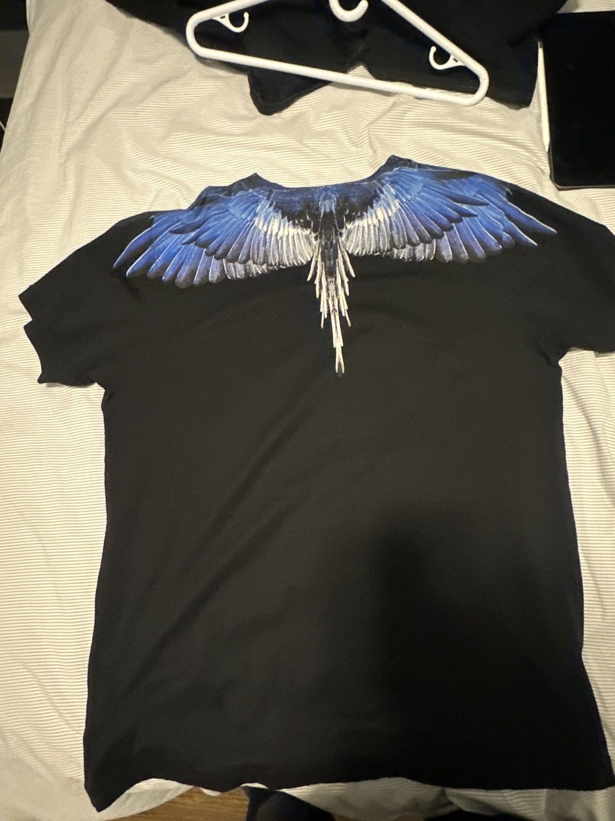 Marcelo Burlon Marcelo Burlon Black/ blue wings tee Size US L / EU 52-54 / 3 - 2 Thumbnail