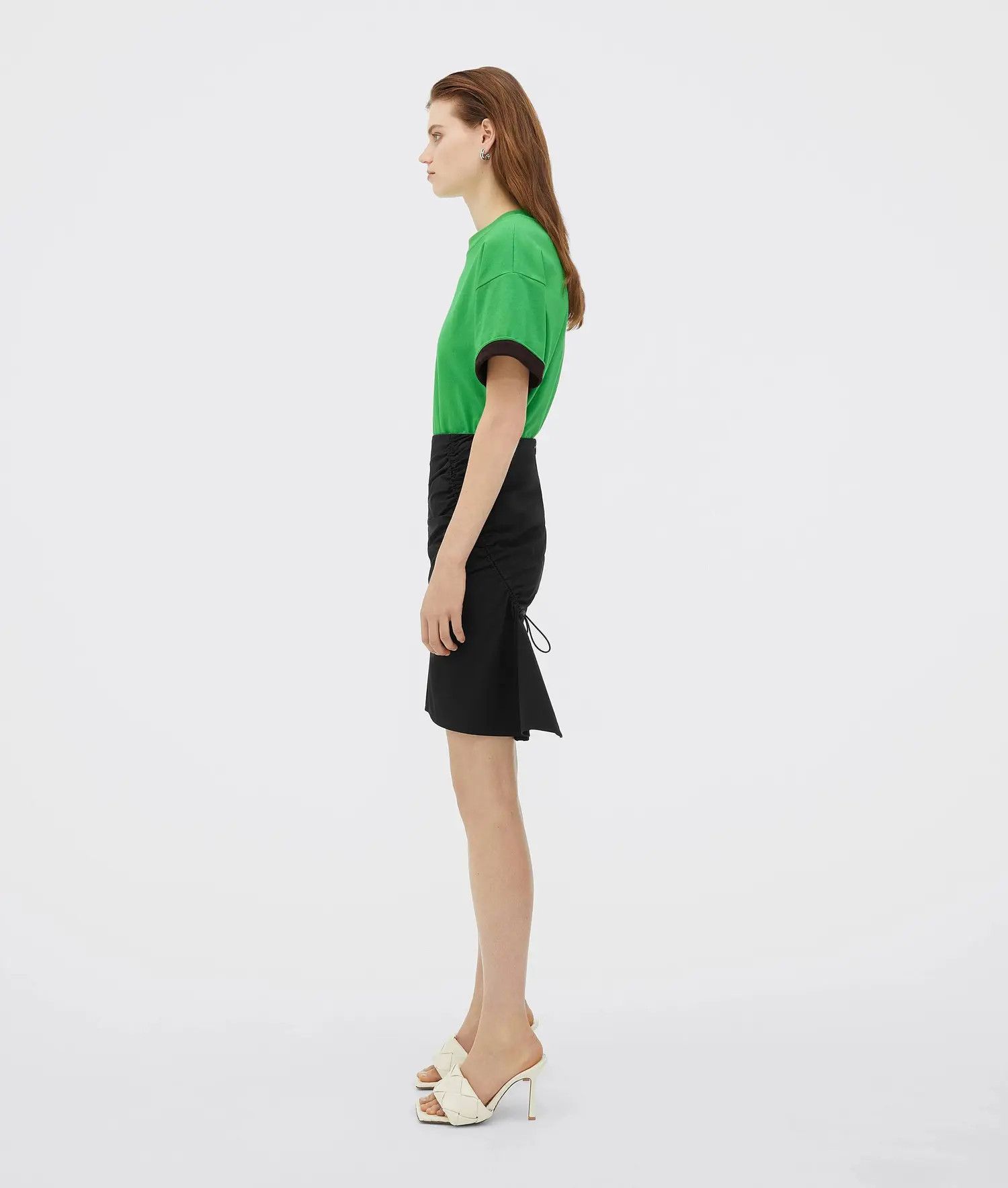 Bottega Veneta o1n1vont1224 T-Shirt in Black & Green Size XXS / US 00 / IT 34 - 3 Thumbnail