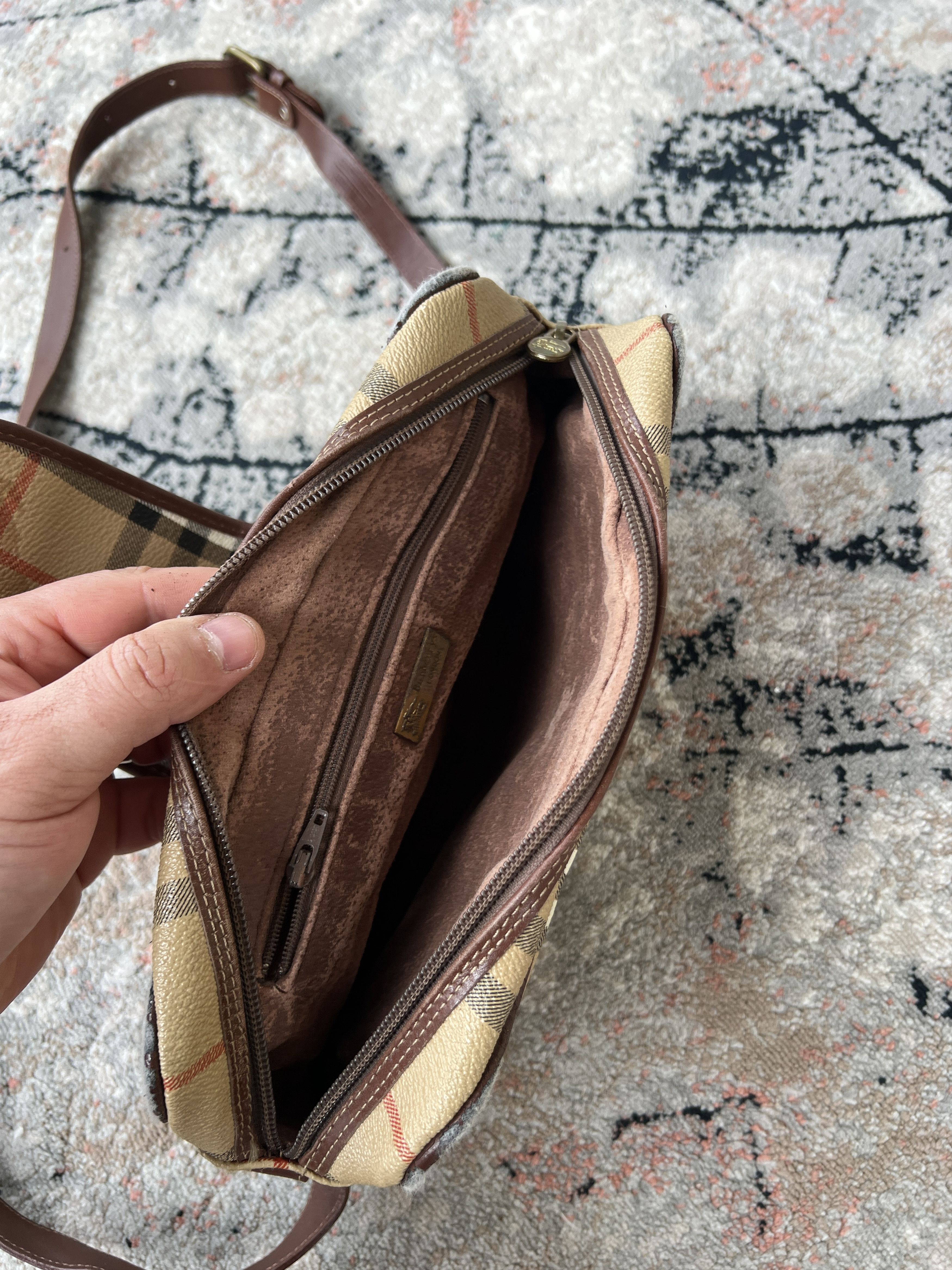 Burberry Burberrys Vintage Bag Size ONE SIZE - 12 Thumbnail