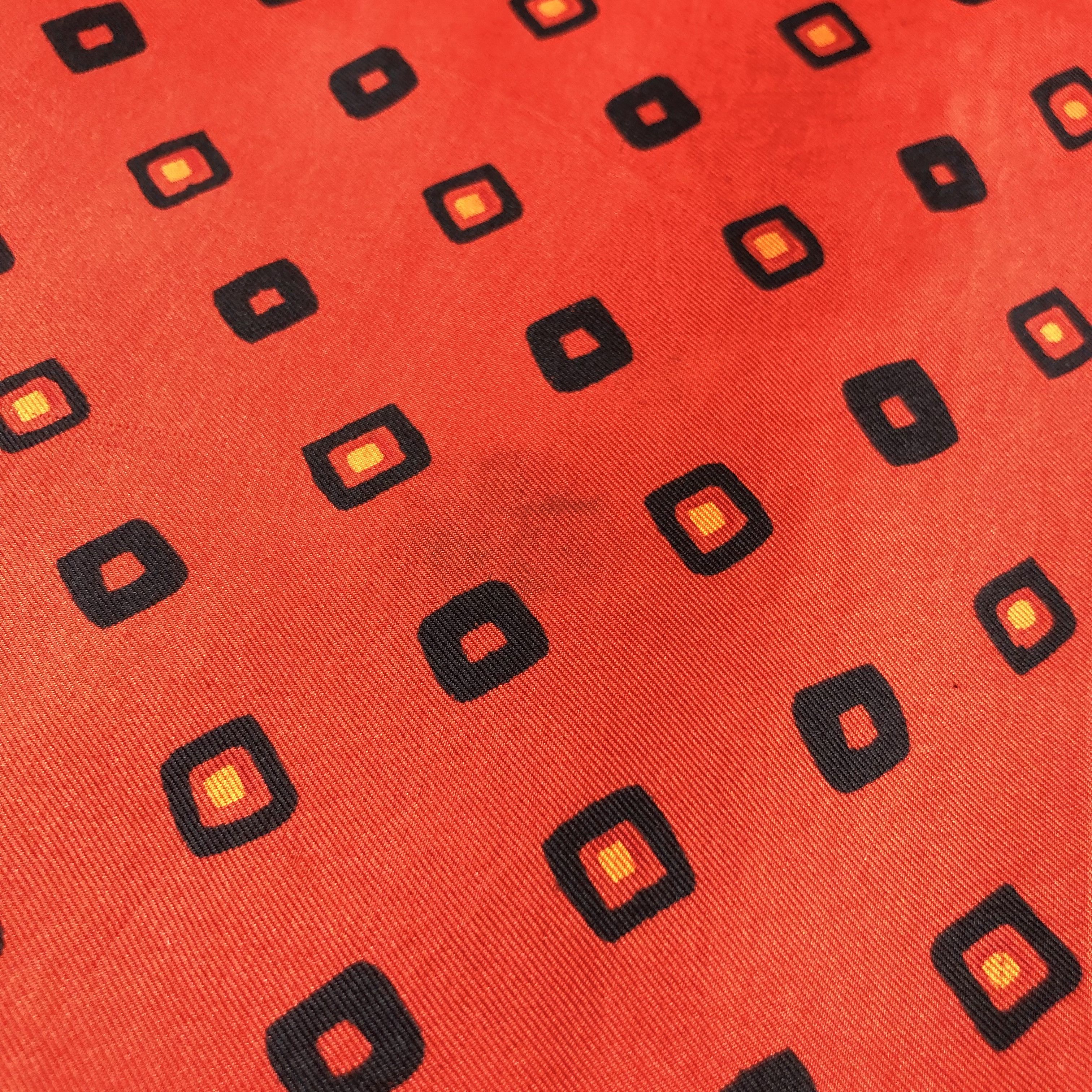 Vintage Luxury Design Hand Rolled Silk Scarf M906 Size ONE SIZE - 4 Thumbnail
