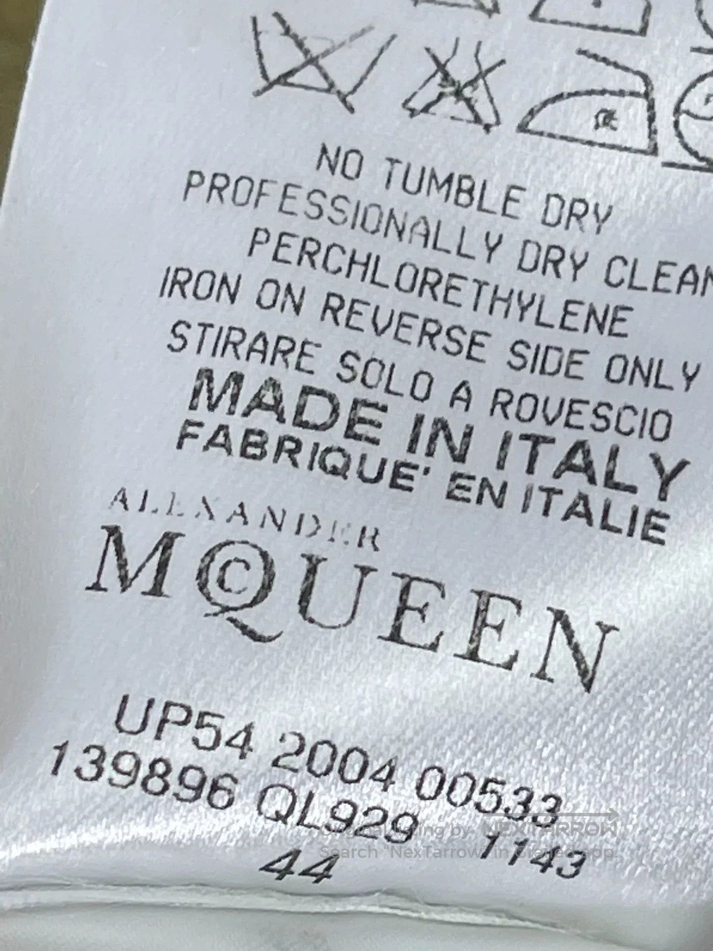 Alexander McQueen Alexander McQueen Short Sleeve T. Size US S / EU 44-46 / 1 - 5 Thumbnail