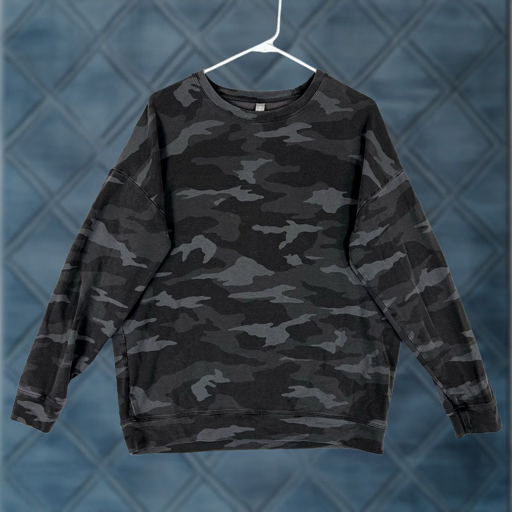Athleta Athleta Sweatshirt Gray Camouflage Womens M Pullover Crew Neck Casual Activewear Yoga Gym Run Day to Day Size M / US 6-8 / IT 42-44 - 1 Thumbnail