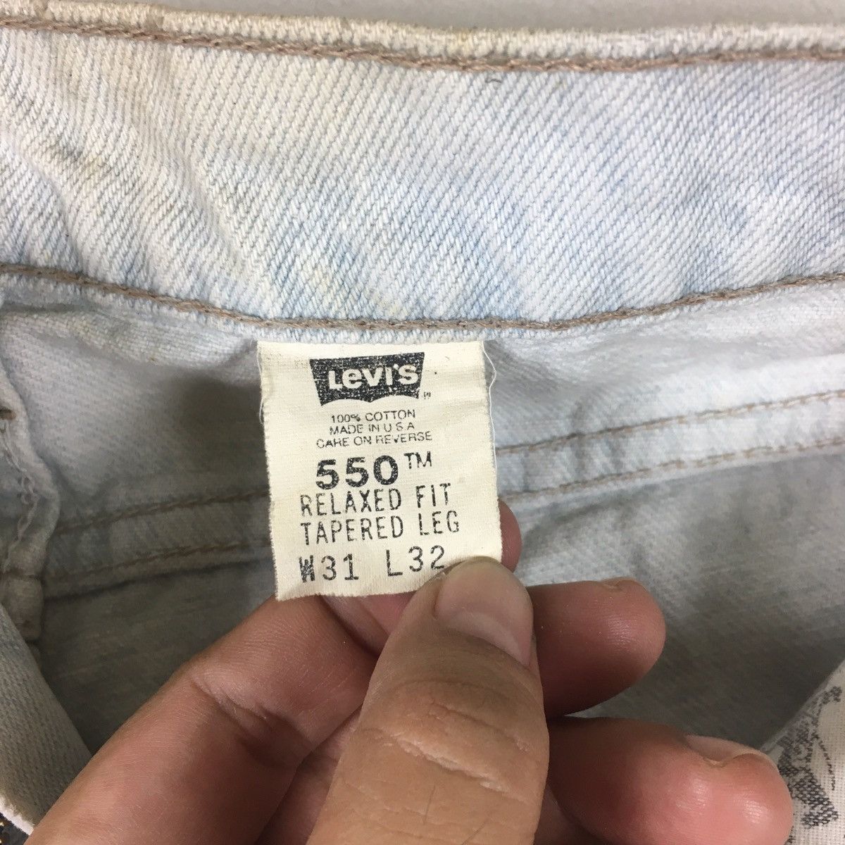 Levi's Vintage 90s Levi’s 550 Relaxed Fit Tapered Leg Size US 31 - 10 Thumbnail