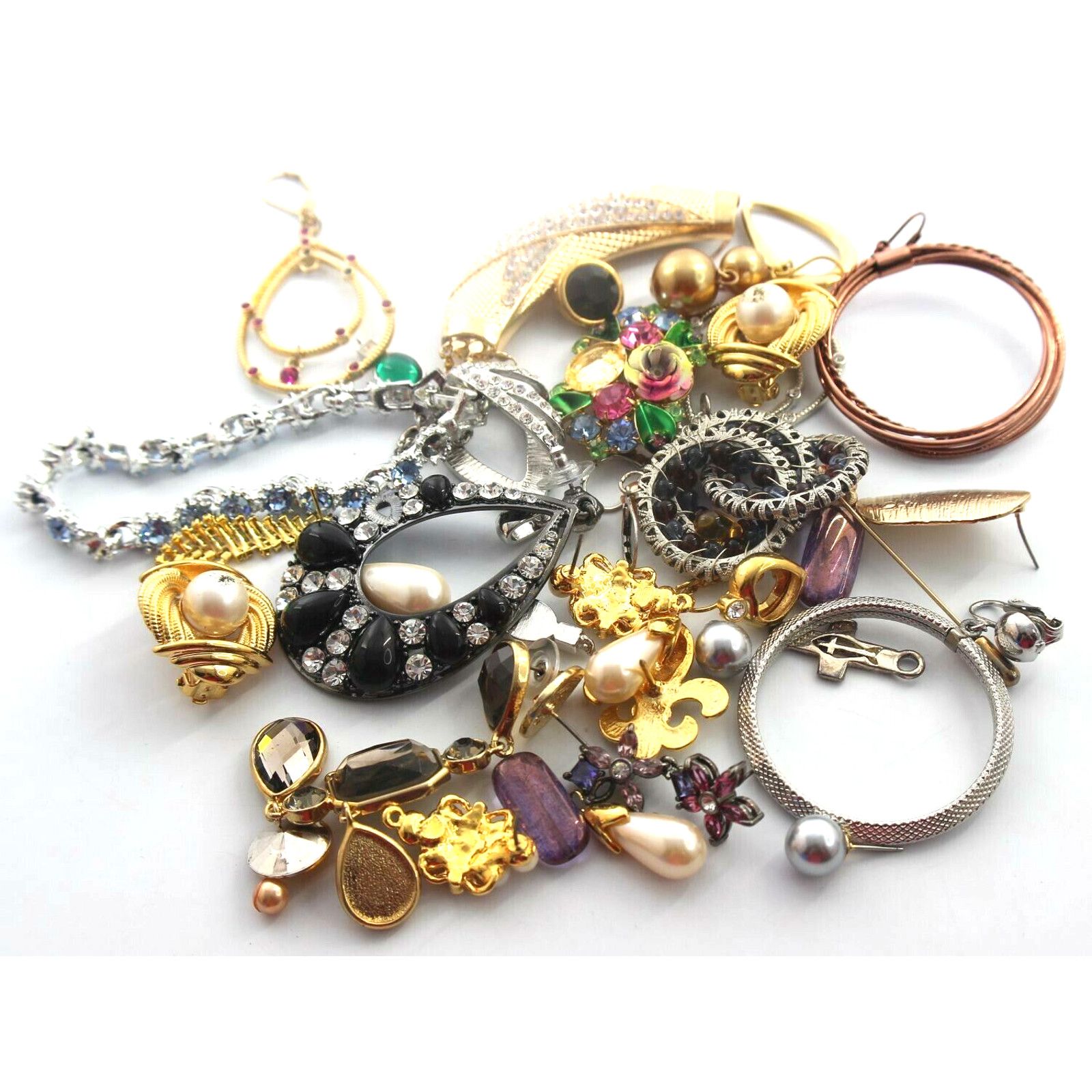 Other Jewelry Crafters Lot Rhinestone Single Earrings Bracelet Size ONE SIZE - 1 Thumbnail