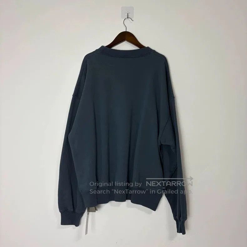 Balenciaga Balenciaga FW22 Embroidered Sweatshirt. Size US S / EU 44-46 / 1 - 2 Thumbnail