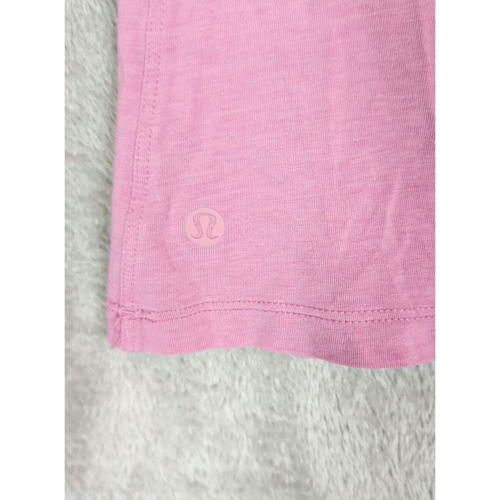 Lululemon Lululemon Womens Tank Top All Yours Active Boyfriend Pullover Crew Neck Sleeveless Orchid Pink Size L Regular Fit Size L / US 10 / IT 46 - 3 Thumbnail